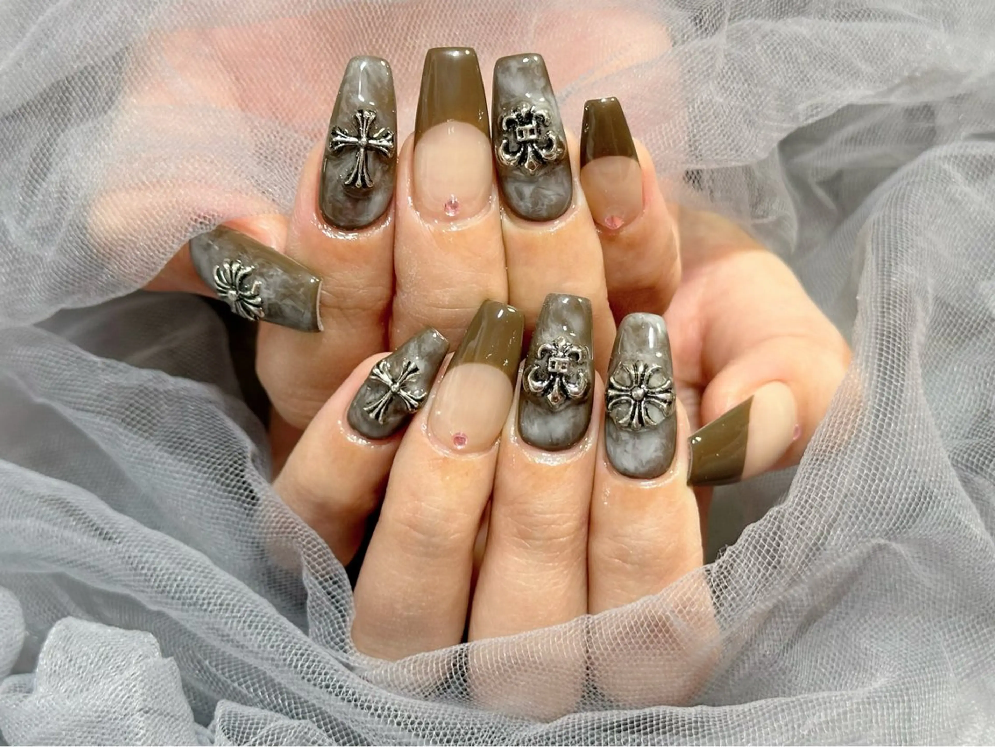 ネイル ブラウン フレンチネイル 大理石ネイル(マーブル) ハンドネイル Nail Salon KURELLYのネイルデザイン