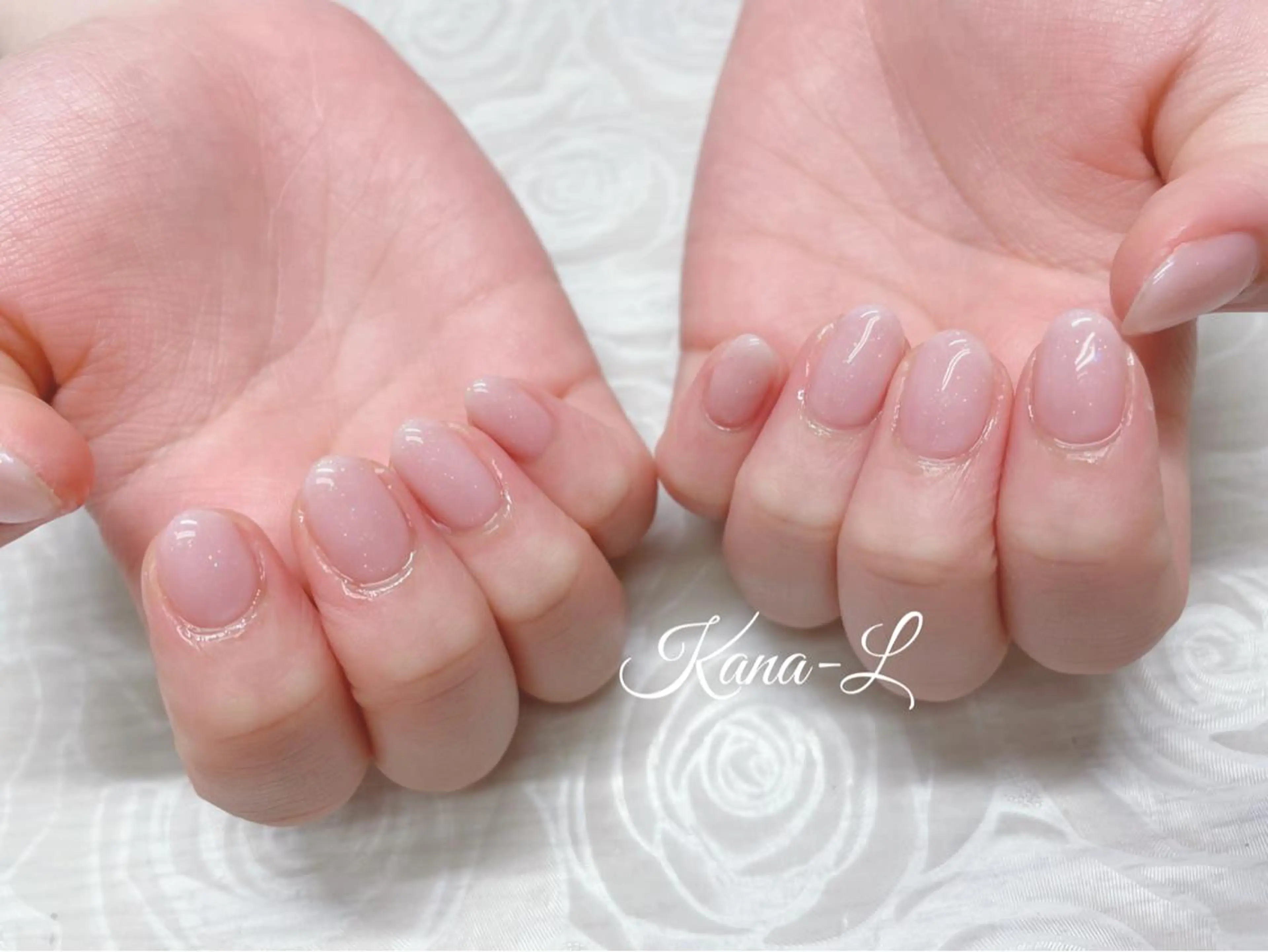 カラー ネイル ジェルネイル キラキラネイル ワンカラーネイル パラジェル 芦辺 香奈のネイルデザイン