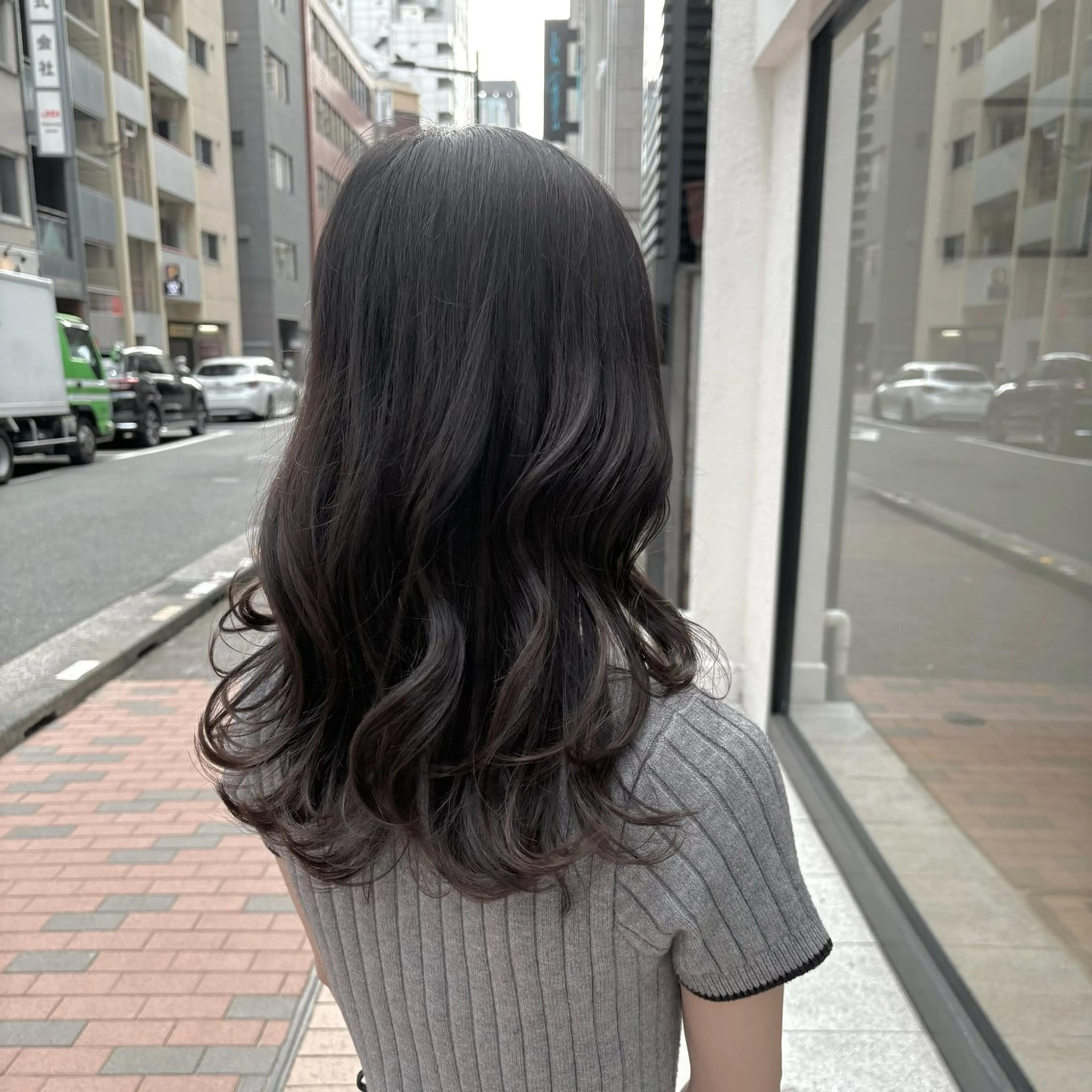 ロング カット ヘアカラー トリートメント 🎀クロスパーマ／ ボブ🎀MOMONAのヘアスタイル