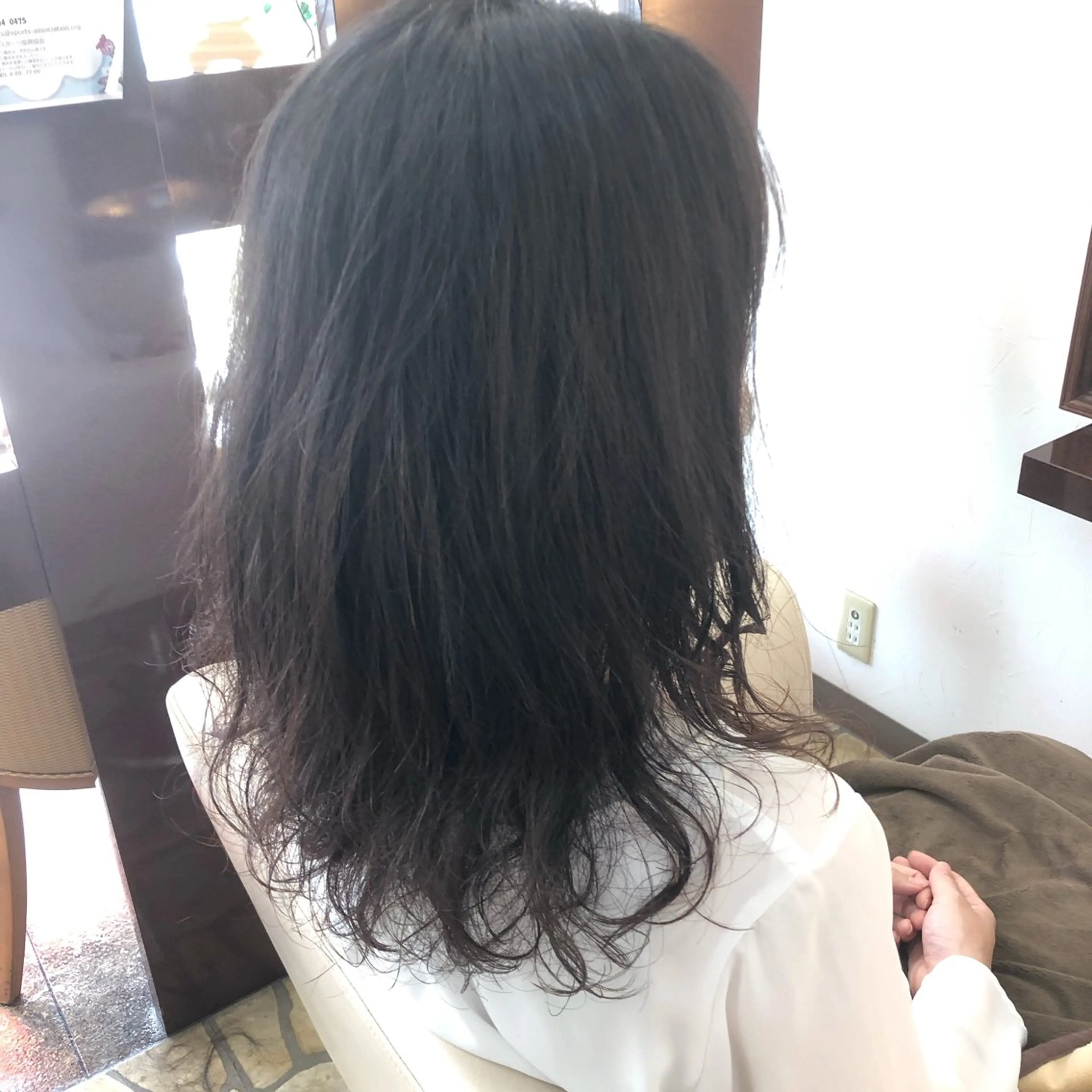 レディースカット+パーマ+トリートメントの写真