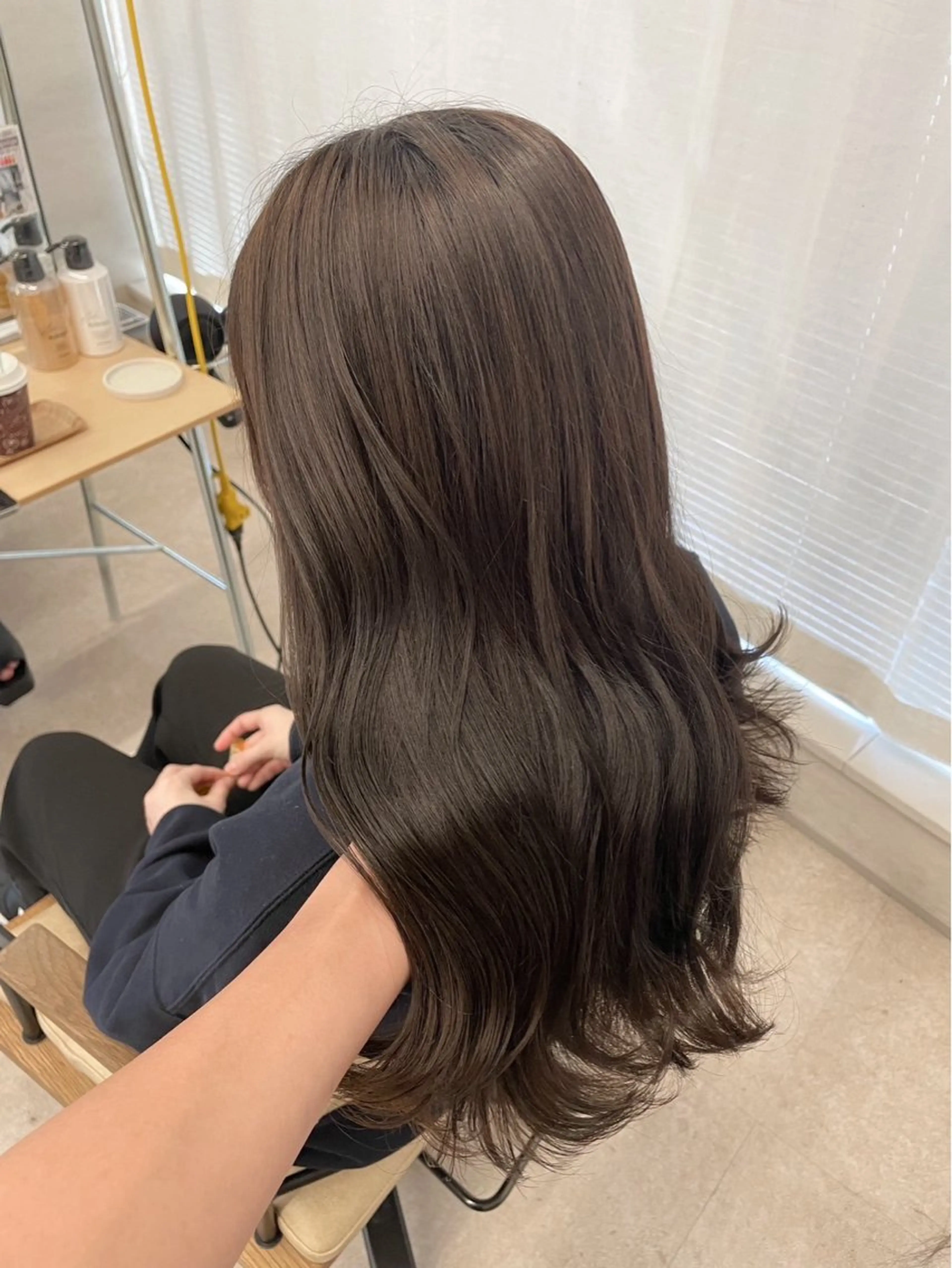 カラー ベージュカラー ブラウンカラー ブラウンベージュ 透明感カラー フォギーベージュ ヘアカラー トリートメント 透明感カラー ブリーチ/ 大村勇人のヘアスタイル