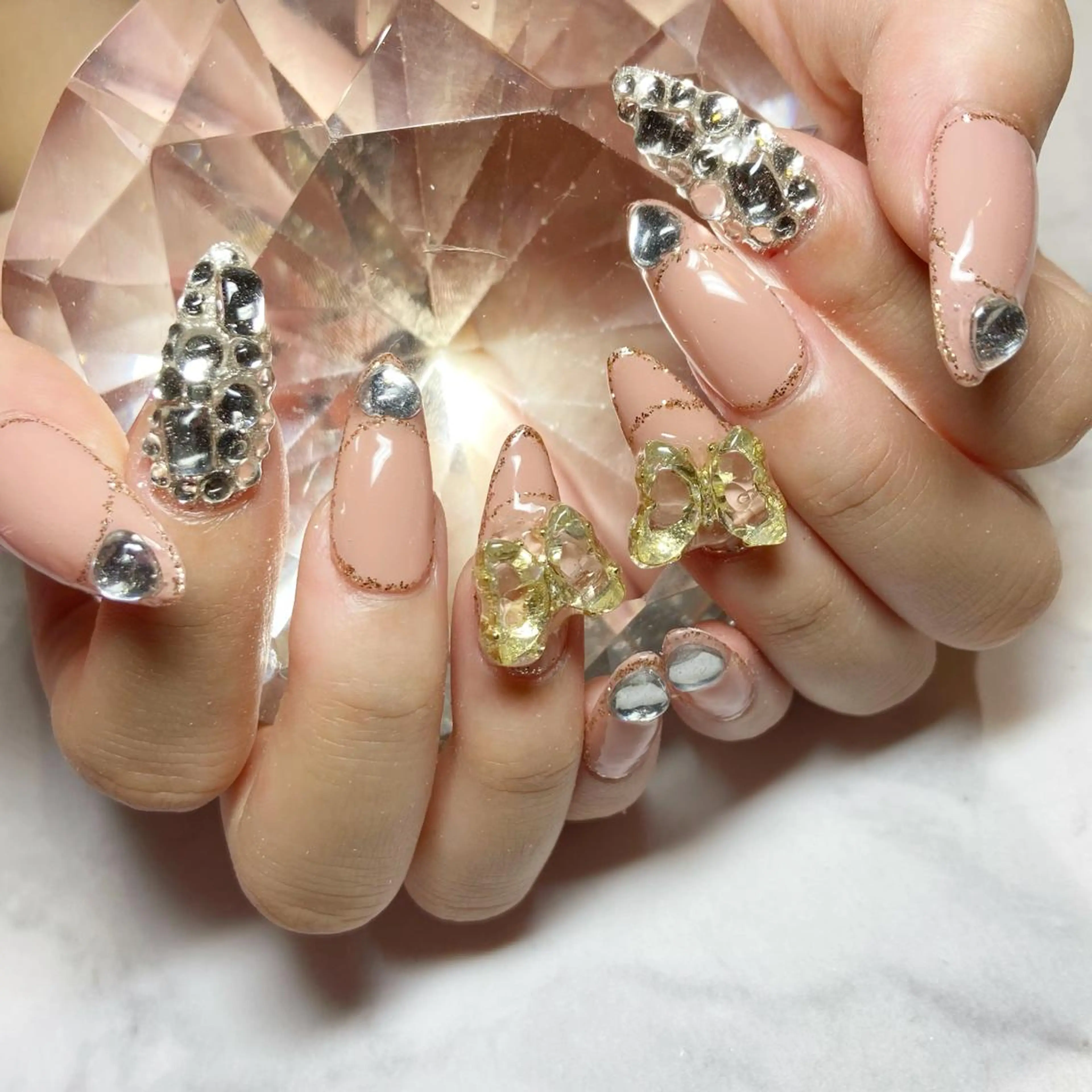 ネイル YUN 💅のネイルデザイン