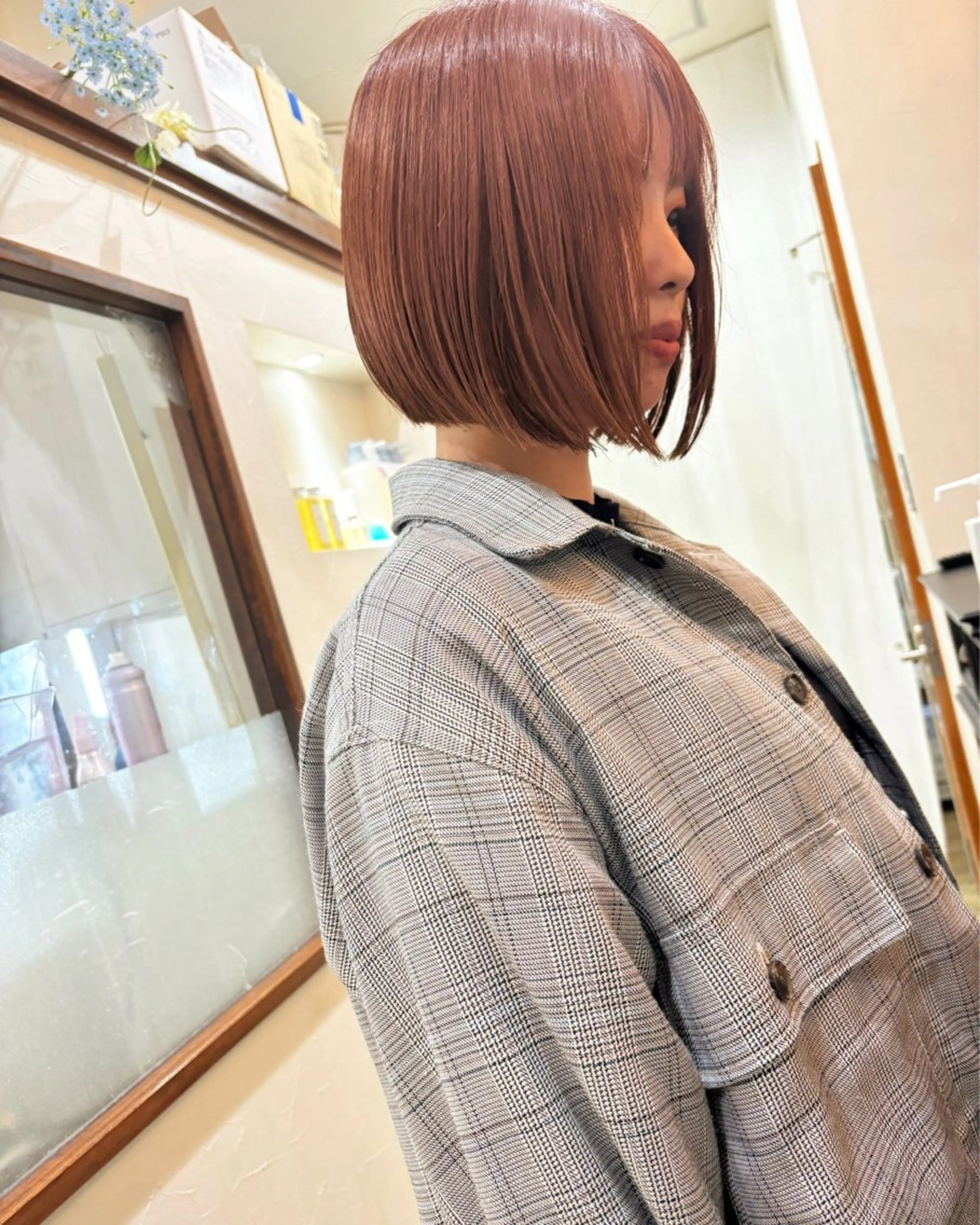 ショート カラー イルミナカラー カット ヘアカラー grand juteのヘアスタイル