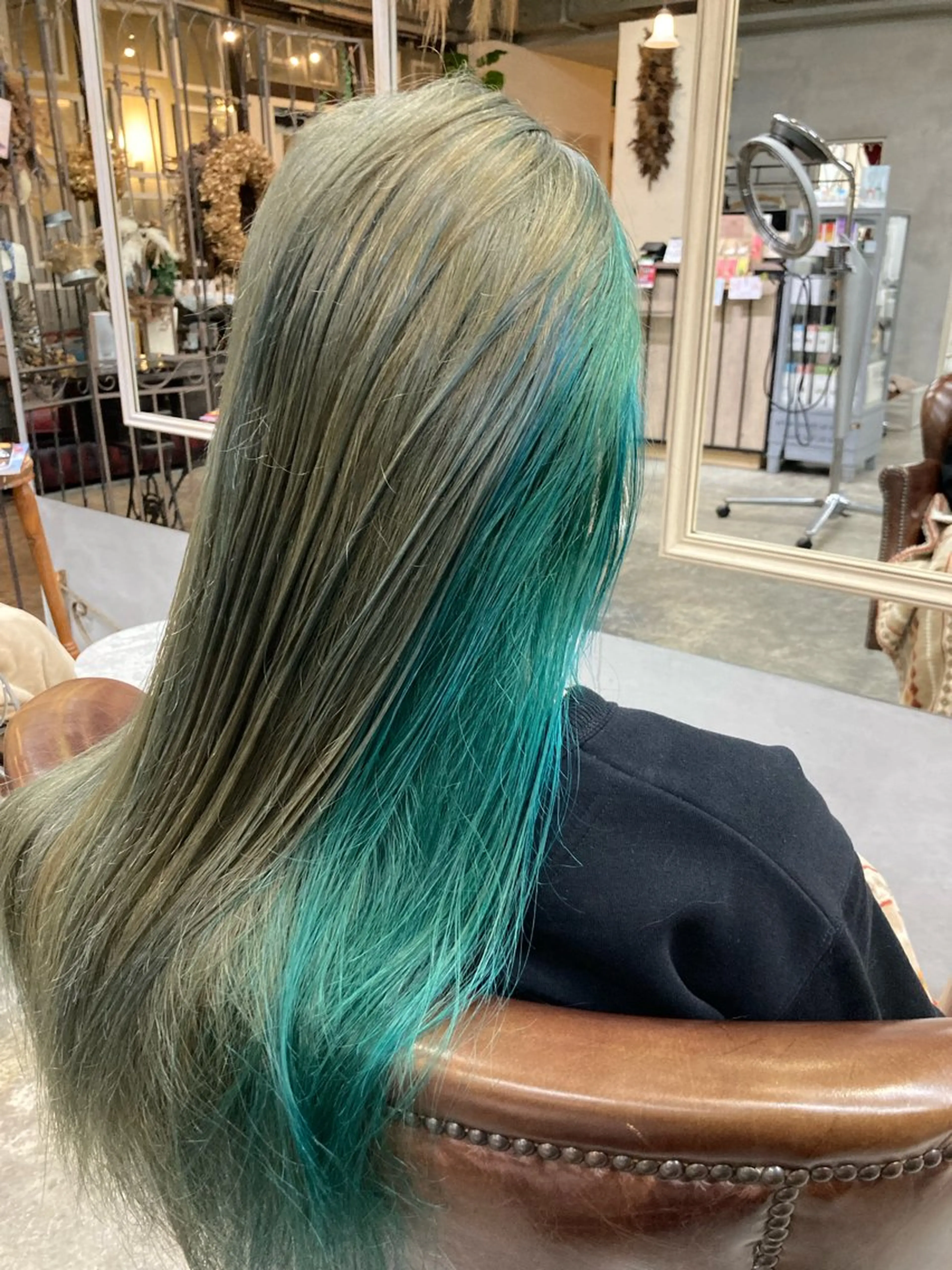 ロング カラー ヘアカラー 新田龍之輔 →メンズ／派手髪のヘアスタイル