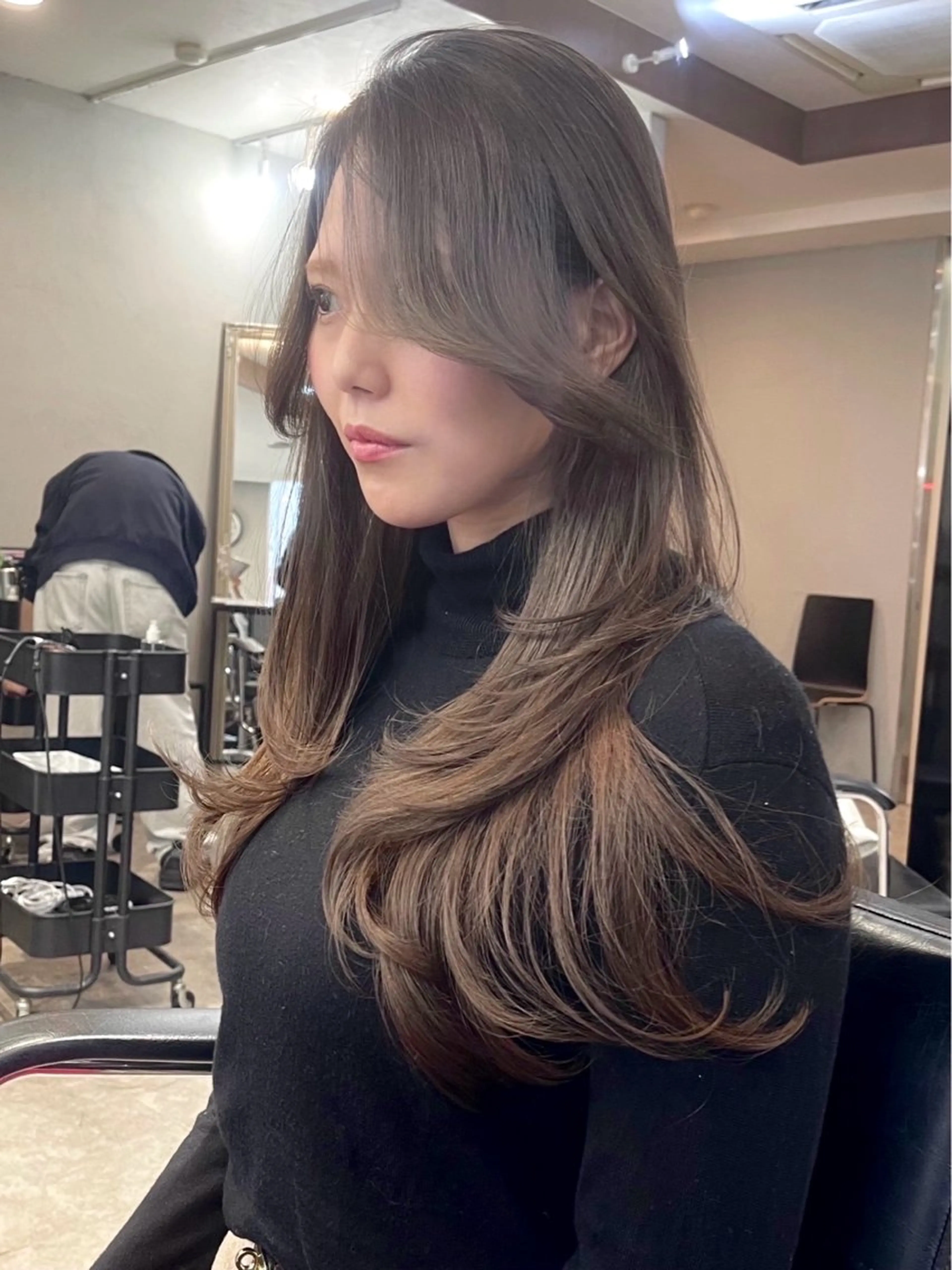 ロング カット ヘアカラー YUSUKE レイヤーカットカラーのヘアスタイル