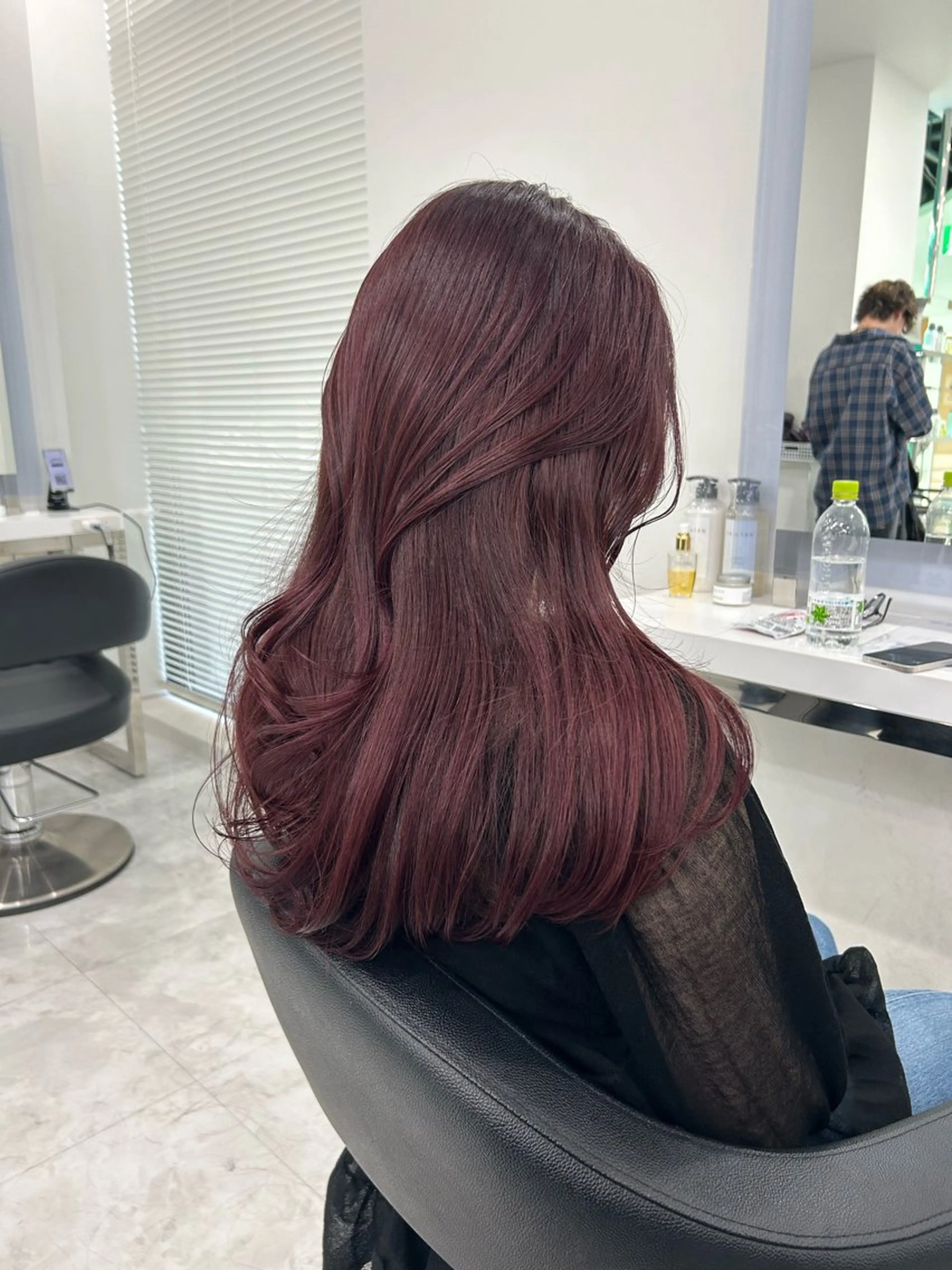 セミロング カラー ブリーチ 透明感カラー ダブルカラー ラベンダーカラー ラベンダーピンク 韓国カット/ パーマ/KOTAのヘアスタイル