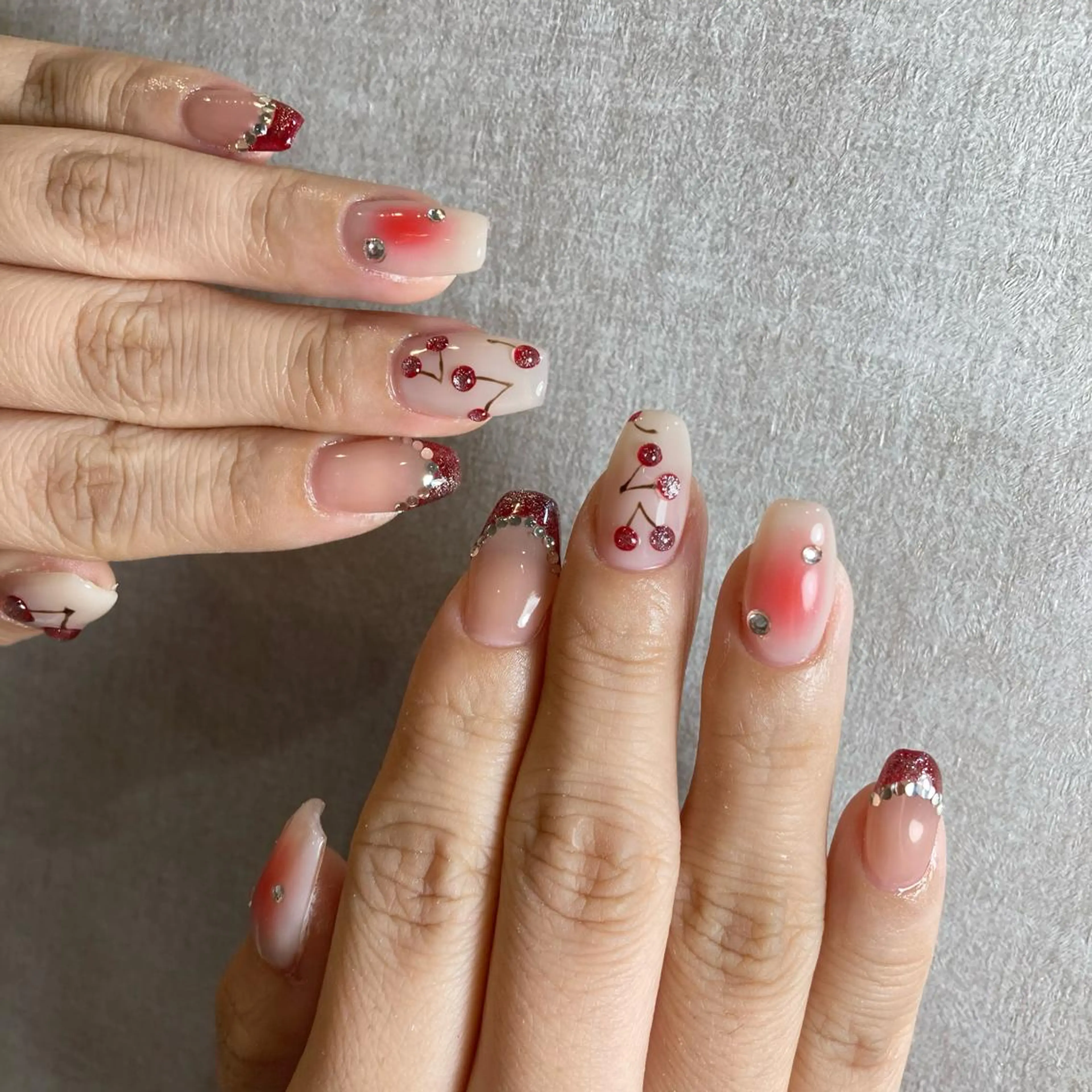 ネイル フレンチネイル ニュアンスネイル 第一印象専門サロン ADISEのエステ・リラクイメージ