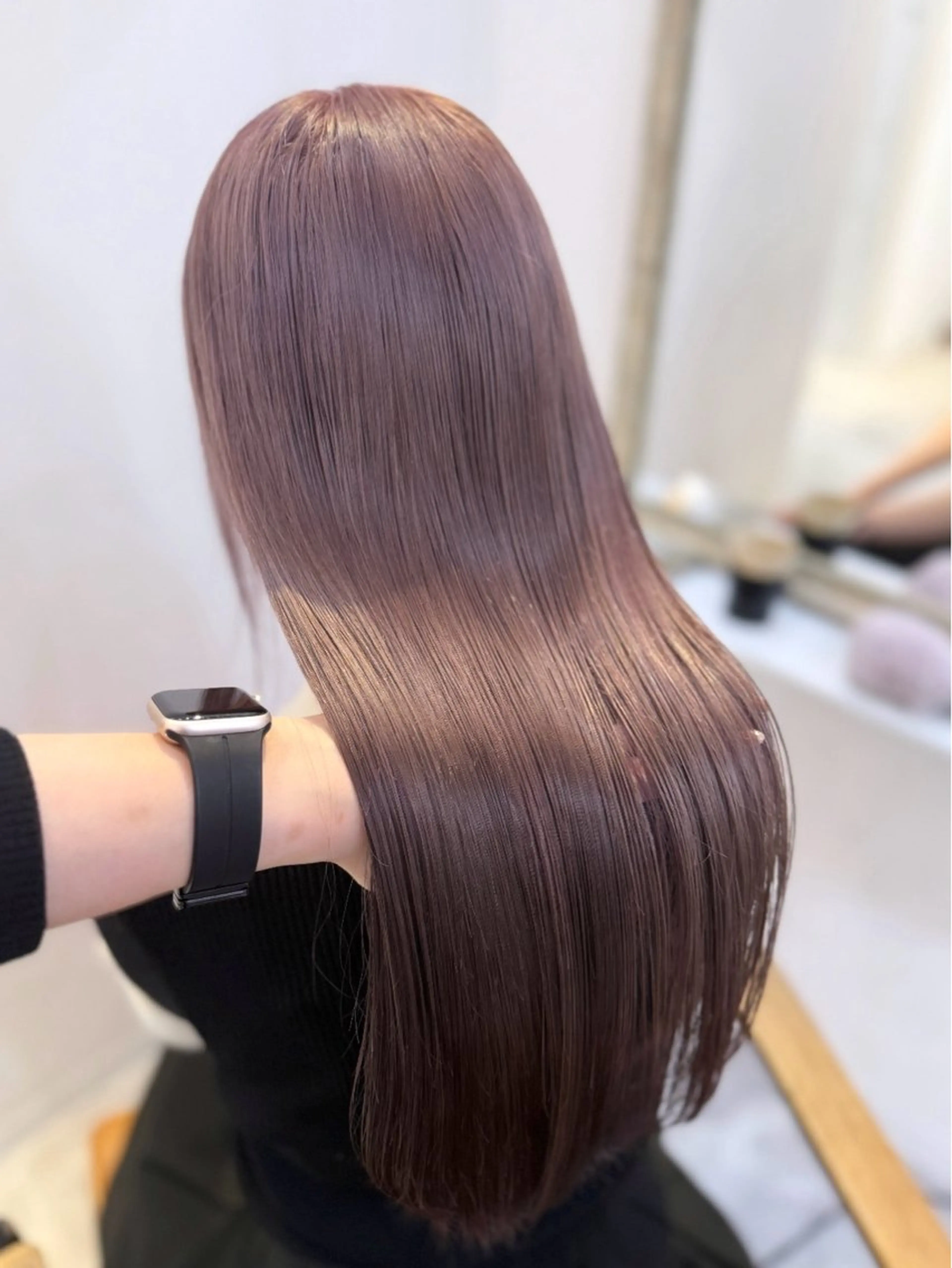 【🉐ミニモ学割🎀】ケアブリーチ＋カラー+リペアトリートメント🪄の写真