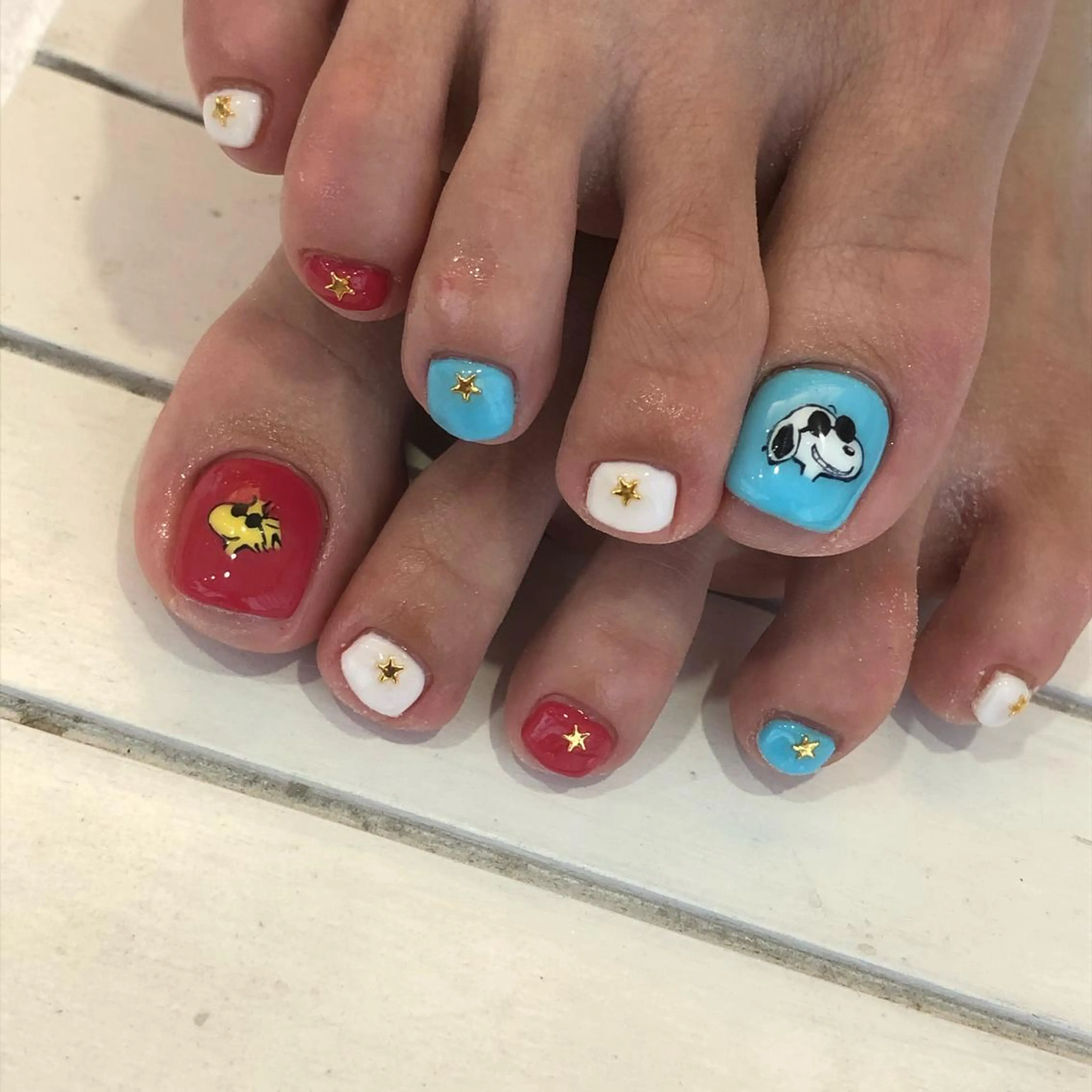 ネイル フットネイル 中牟田 彩水のネイルデザイン