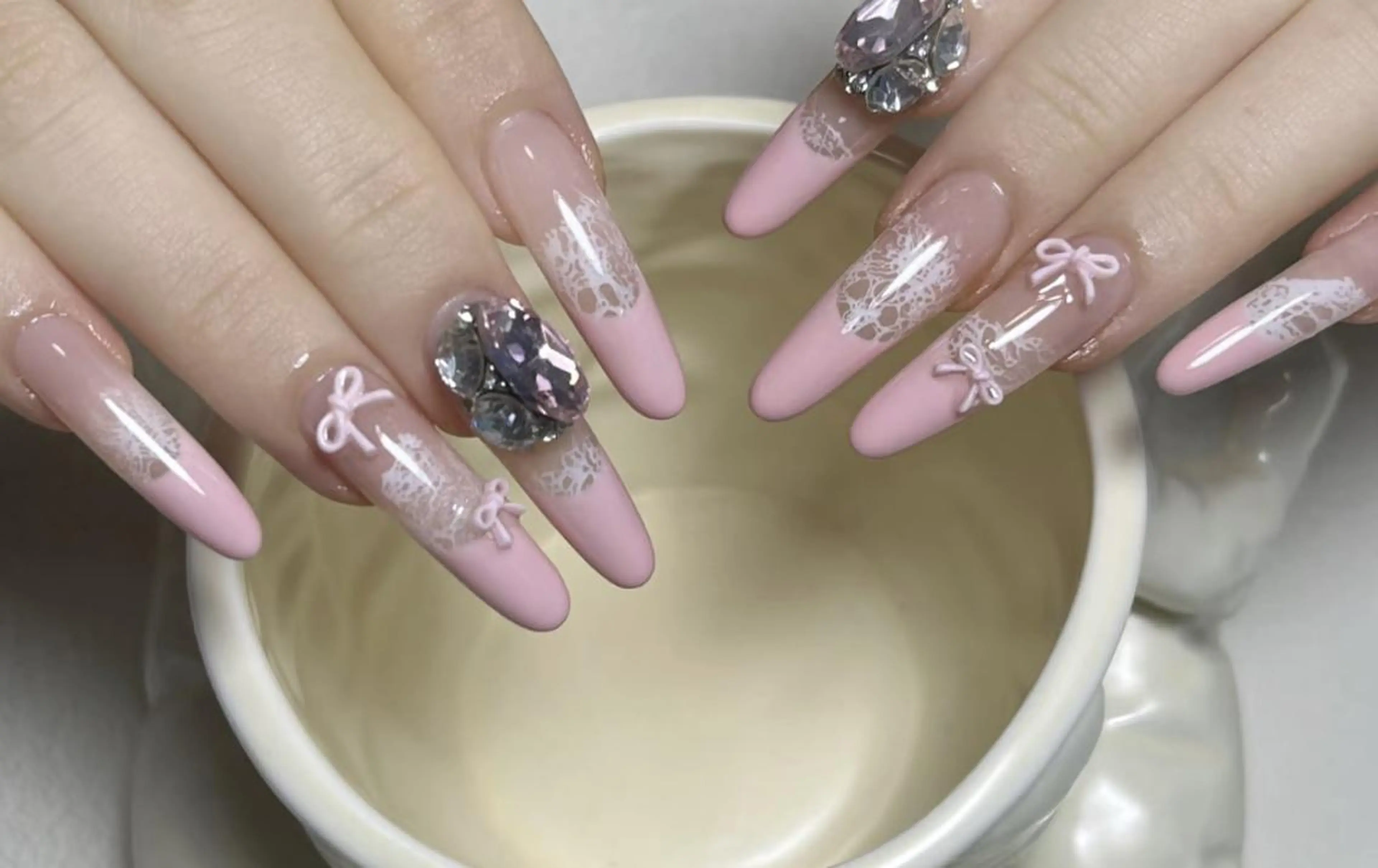 ネイル ハンドネイル 🎀 UU_nailのネイルデザイン