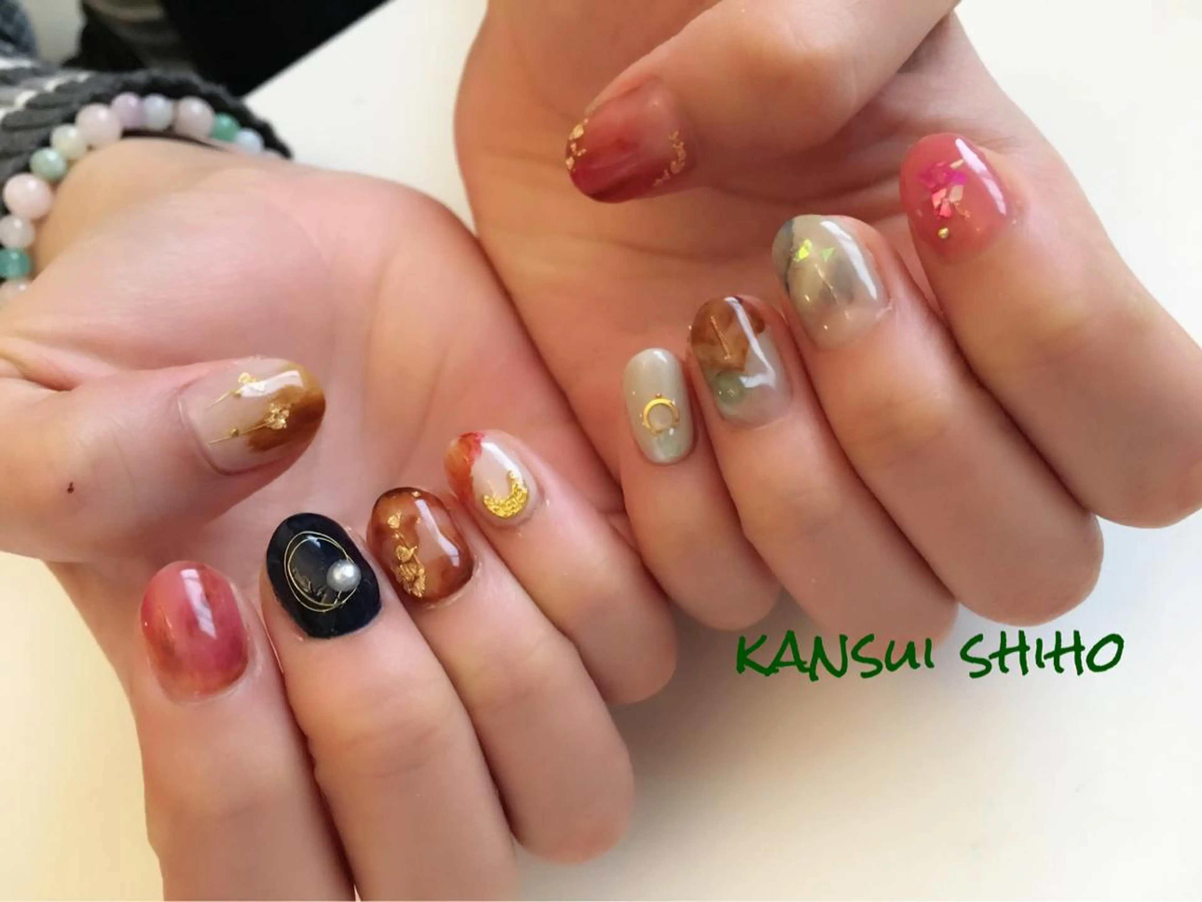 ネイル Elio 国泰寺のネイルデザイン