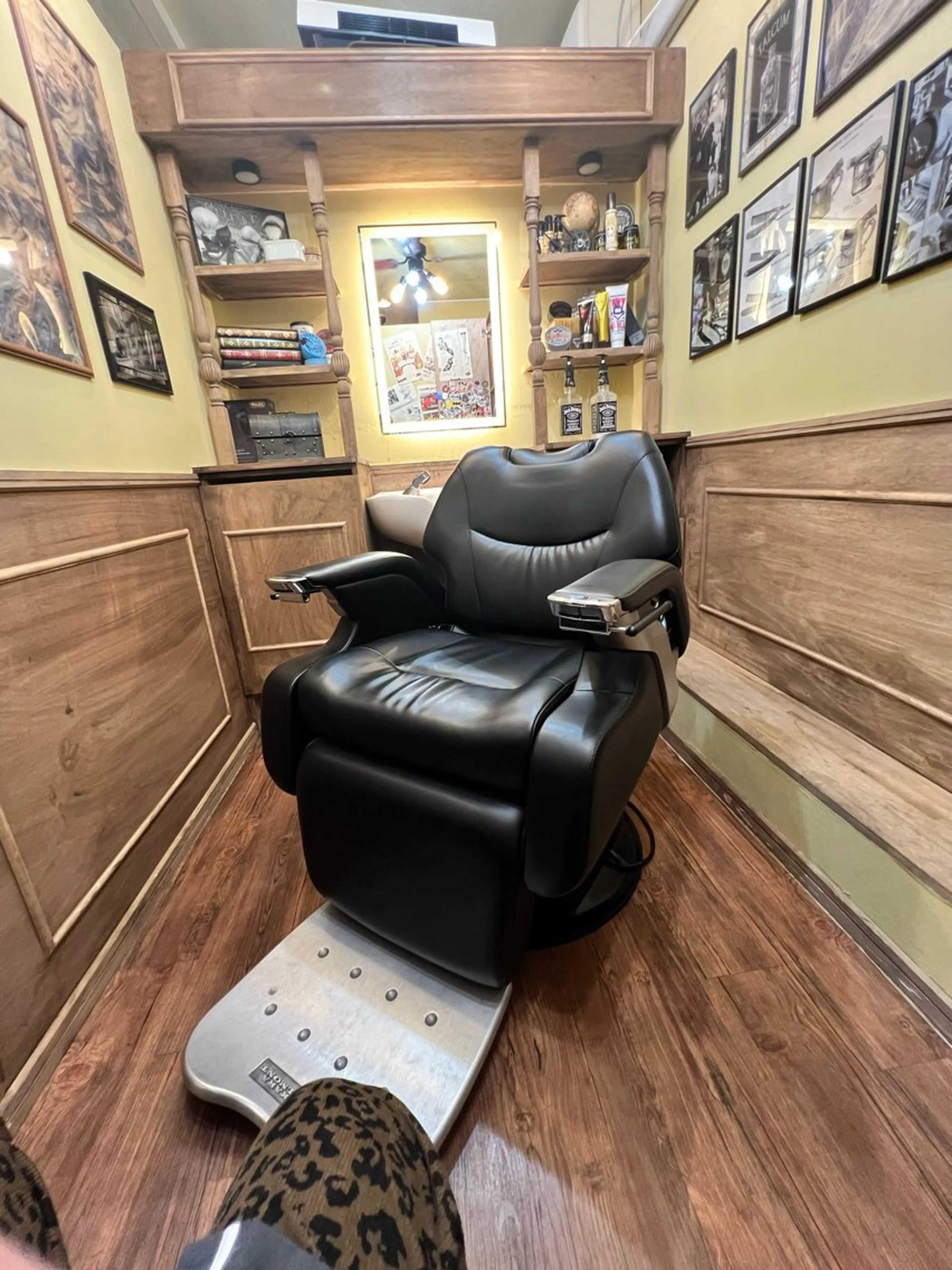 TOKYO BARBER VASH所属・田中 大地のエステ・リラクイメージ