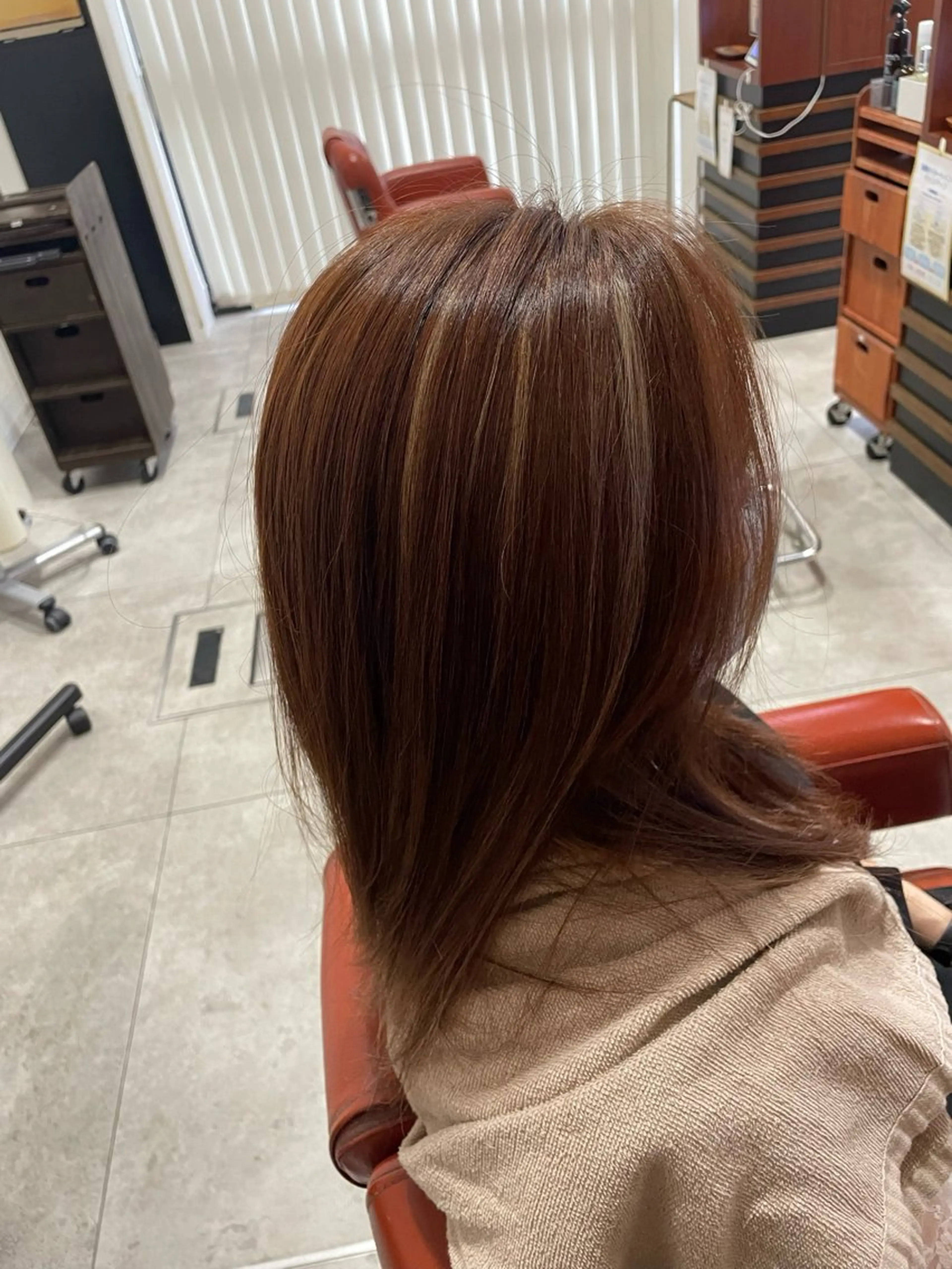 セミロング カラー ハイライトカラー ハイライト 髙澤 遥香のヘアスタイル