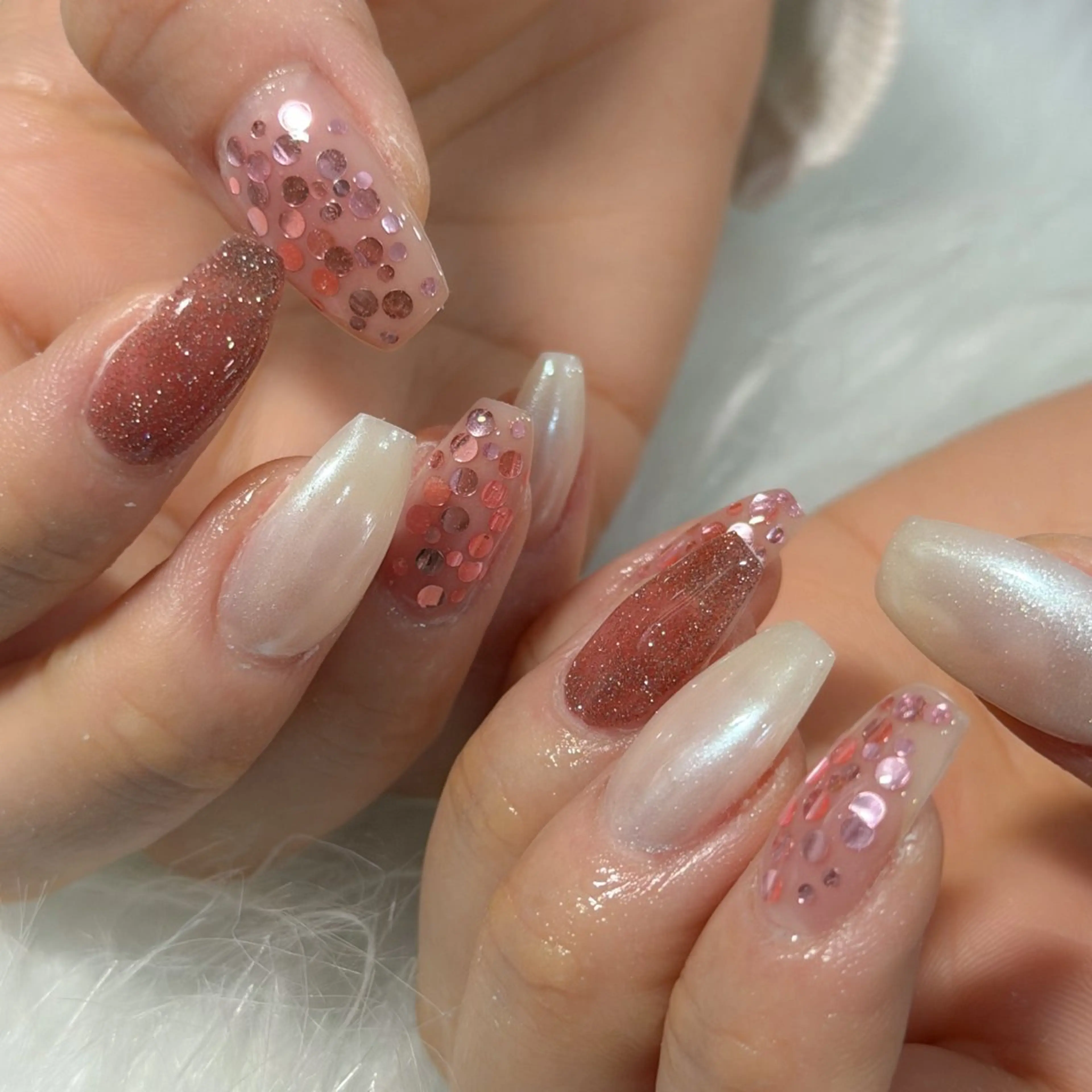 ネイル ハンドネイル フットネイル LAVISH nanamiのネイルデザイン