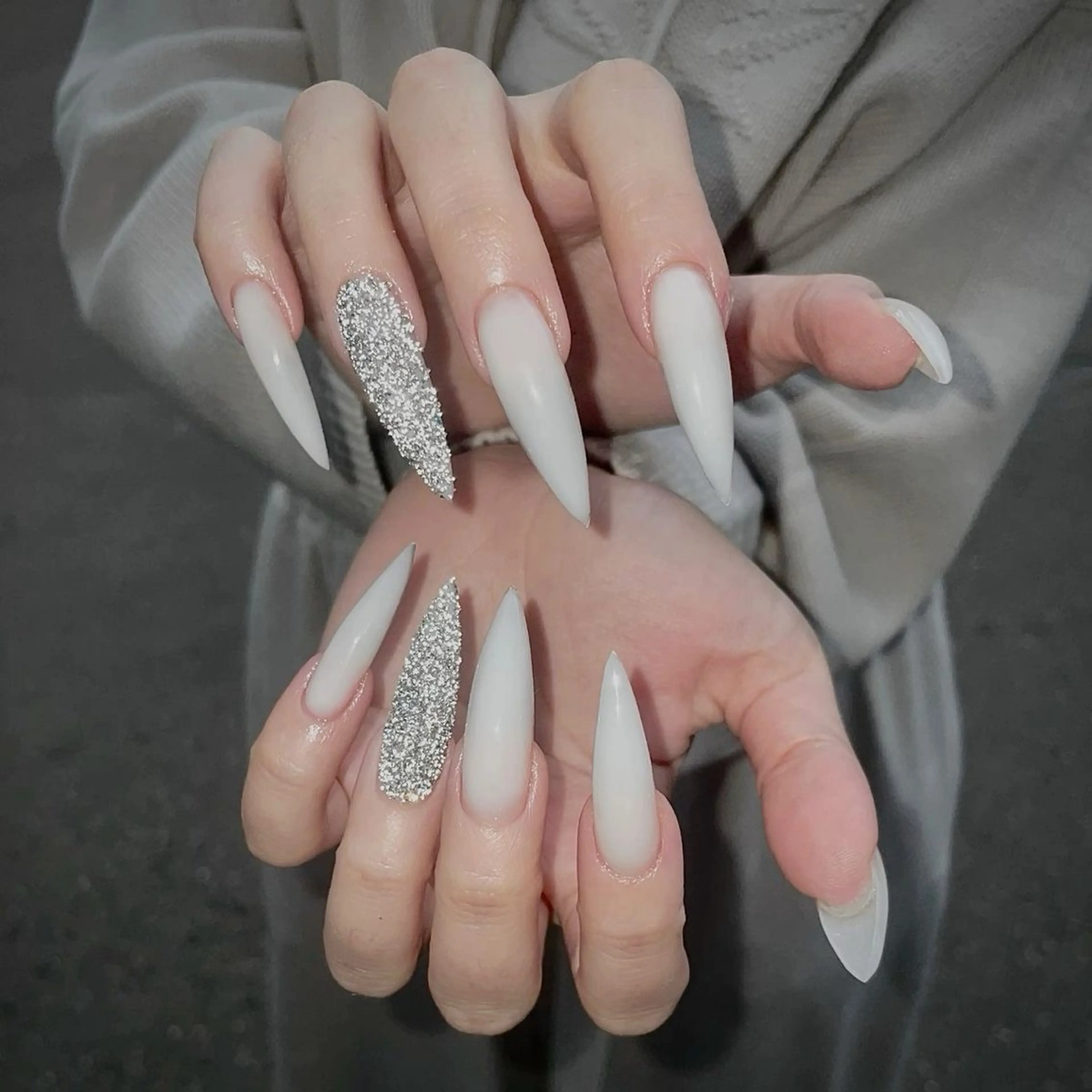 ロング T&D NailSalonのネイルデザイン