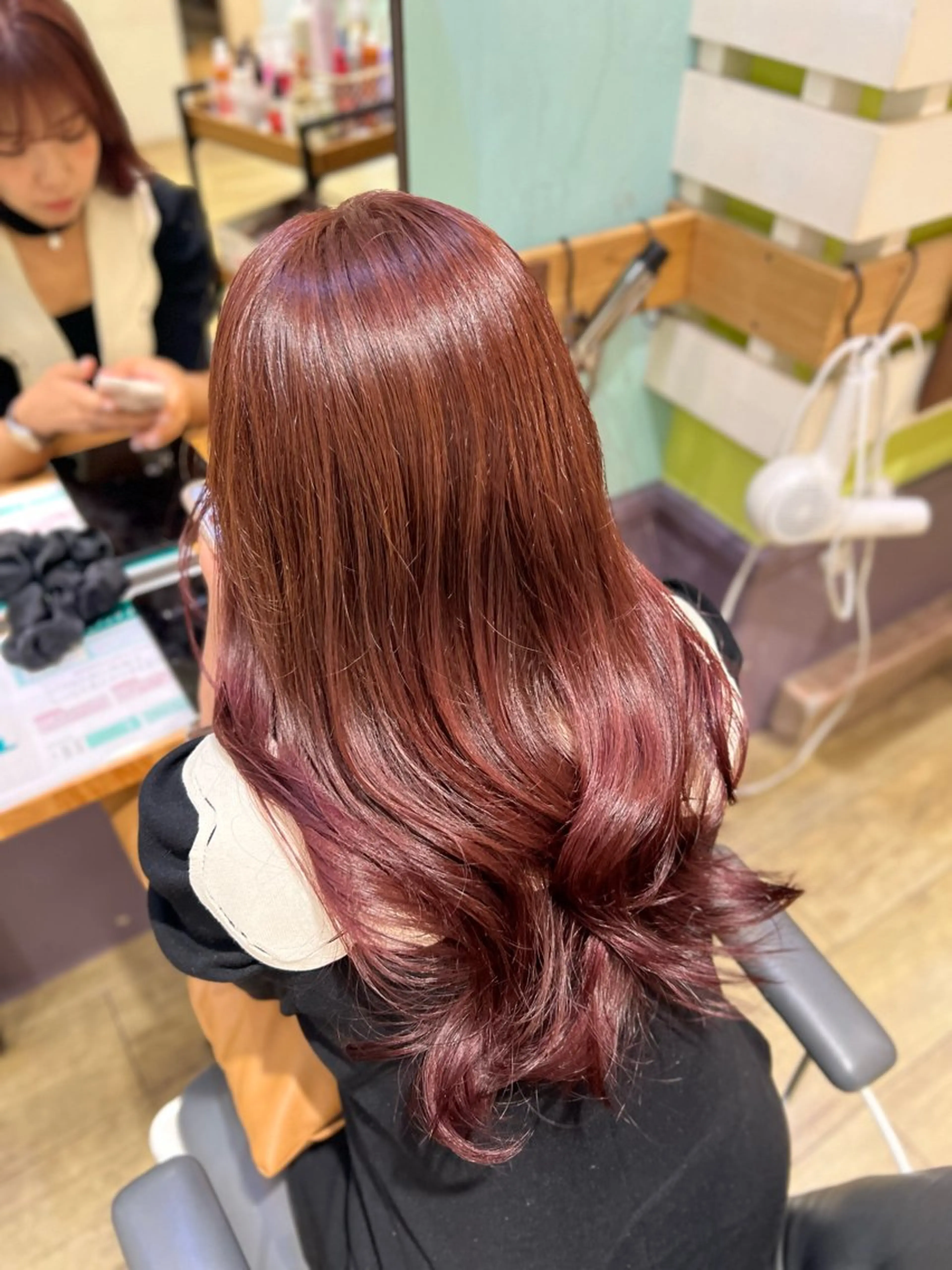 ロング カラー ヘアカラー ミディアムレイヤー/ 艶カラー🎀 emiのヘアスタイル