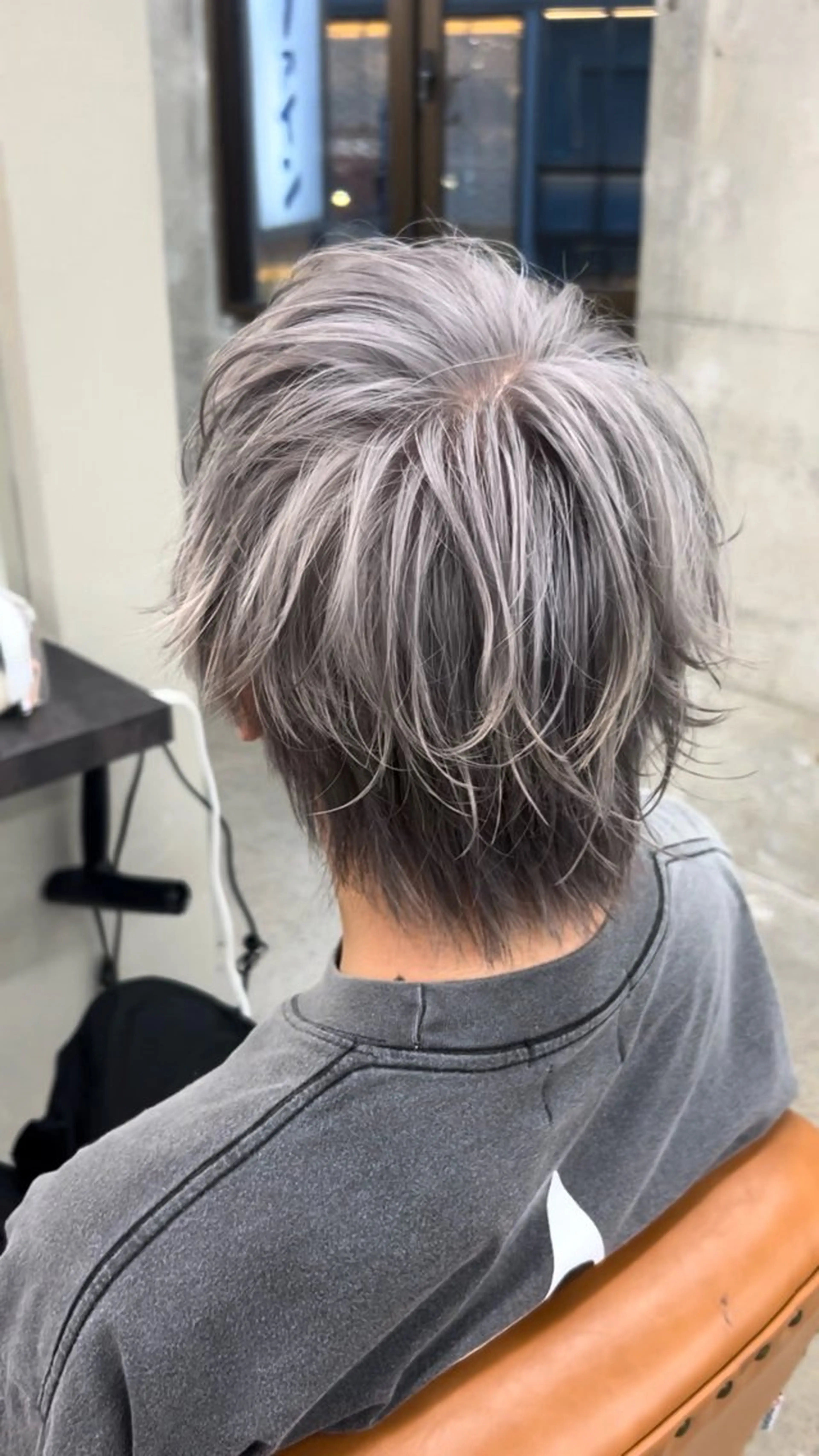 ショート カラー メンズ メンズハイトーン ホワイトカラー 彩のヘアスタイル