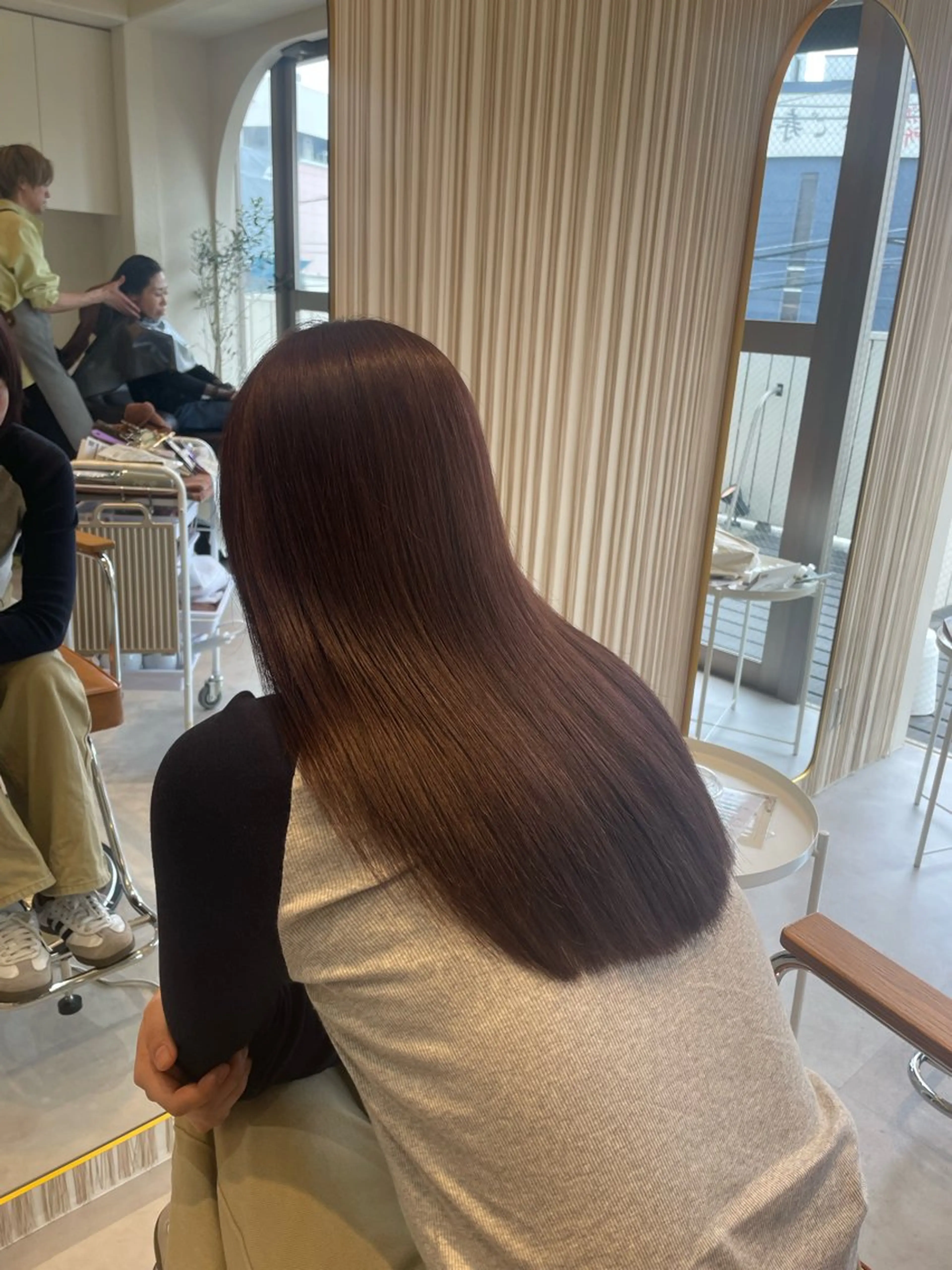 ロング カラー ヘアカラー トリートメント 🍑宮川 愛菜🍑のヘアスタイル