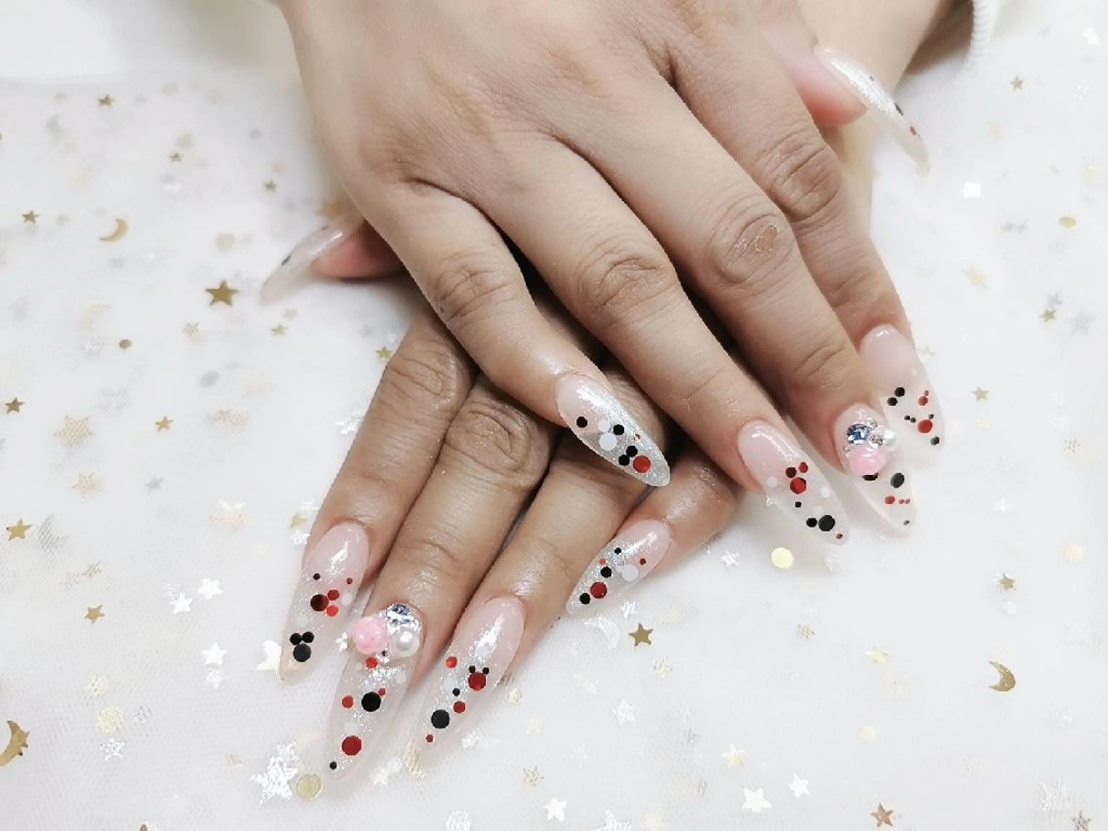 ロング ハンドネイル 上福岡 らんらんのネイルデザイン