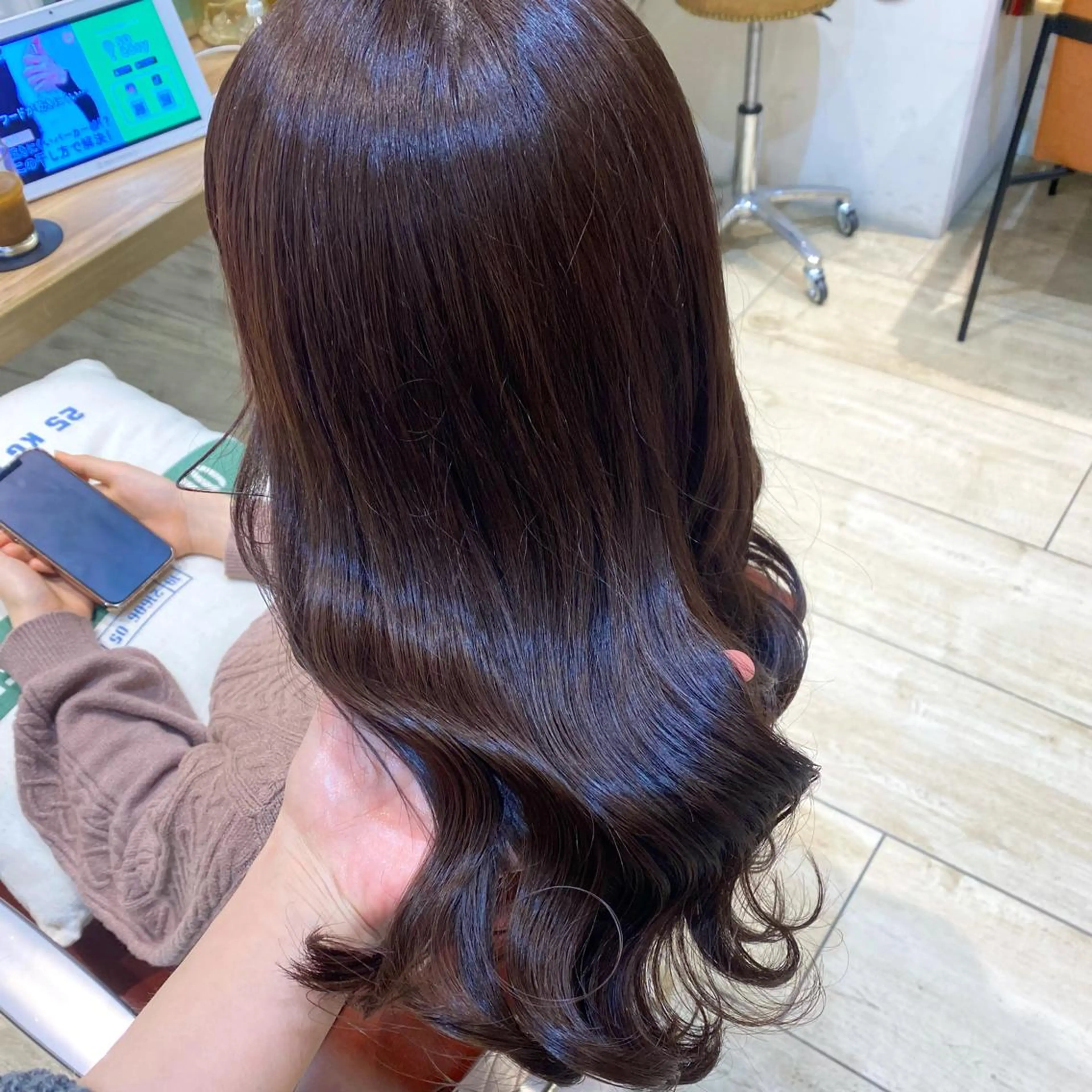 カラー ヘアカラー ゆるふわパーマ🌼 アレンジ🌼リョウカのヘアスタイル