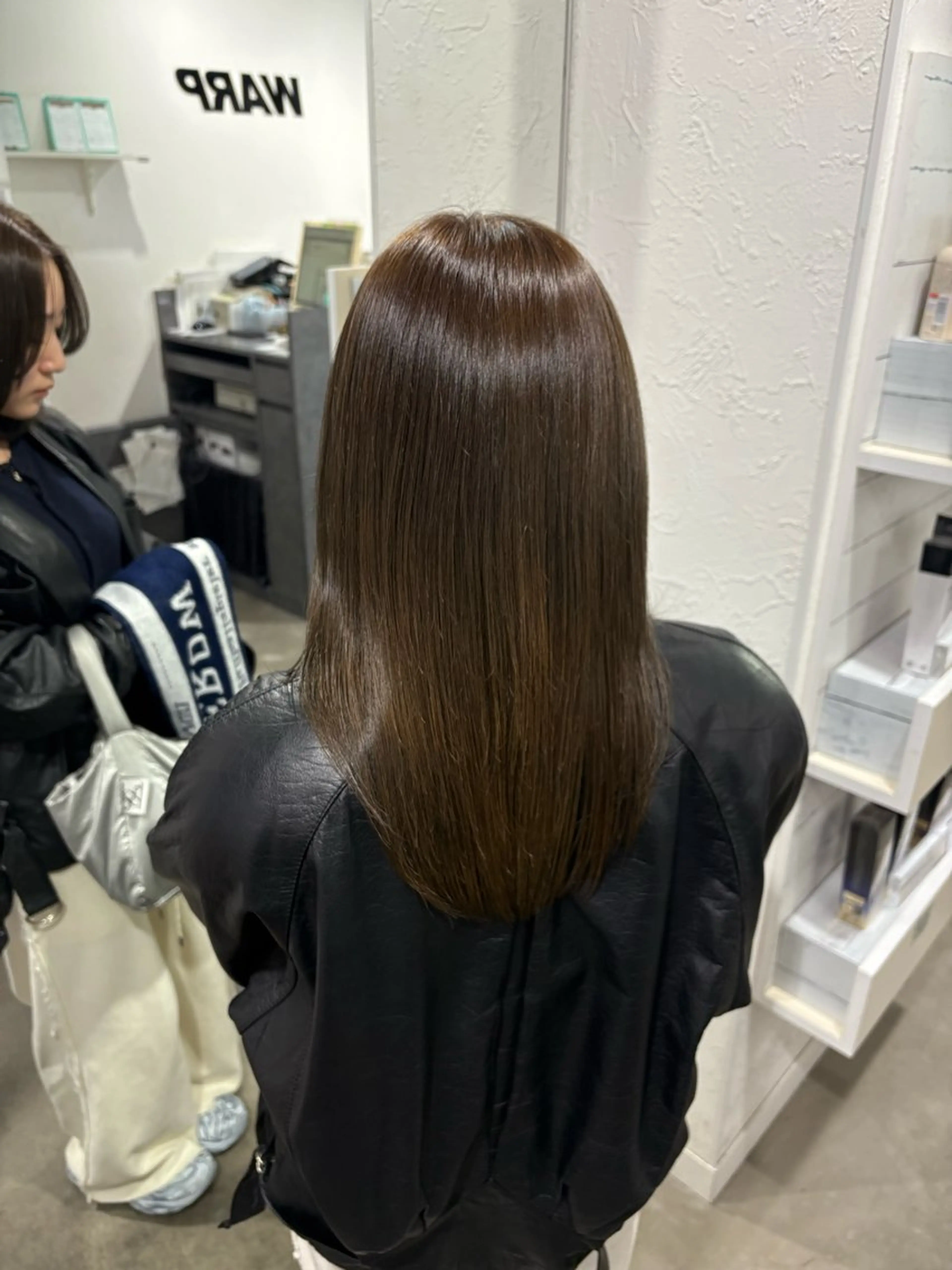 ミディアム カット ヘアカラー 艶カラー/レイヤー /メンズ/マツエクのヘアスタイル