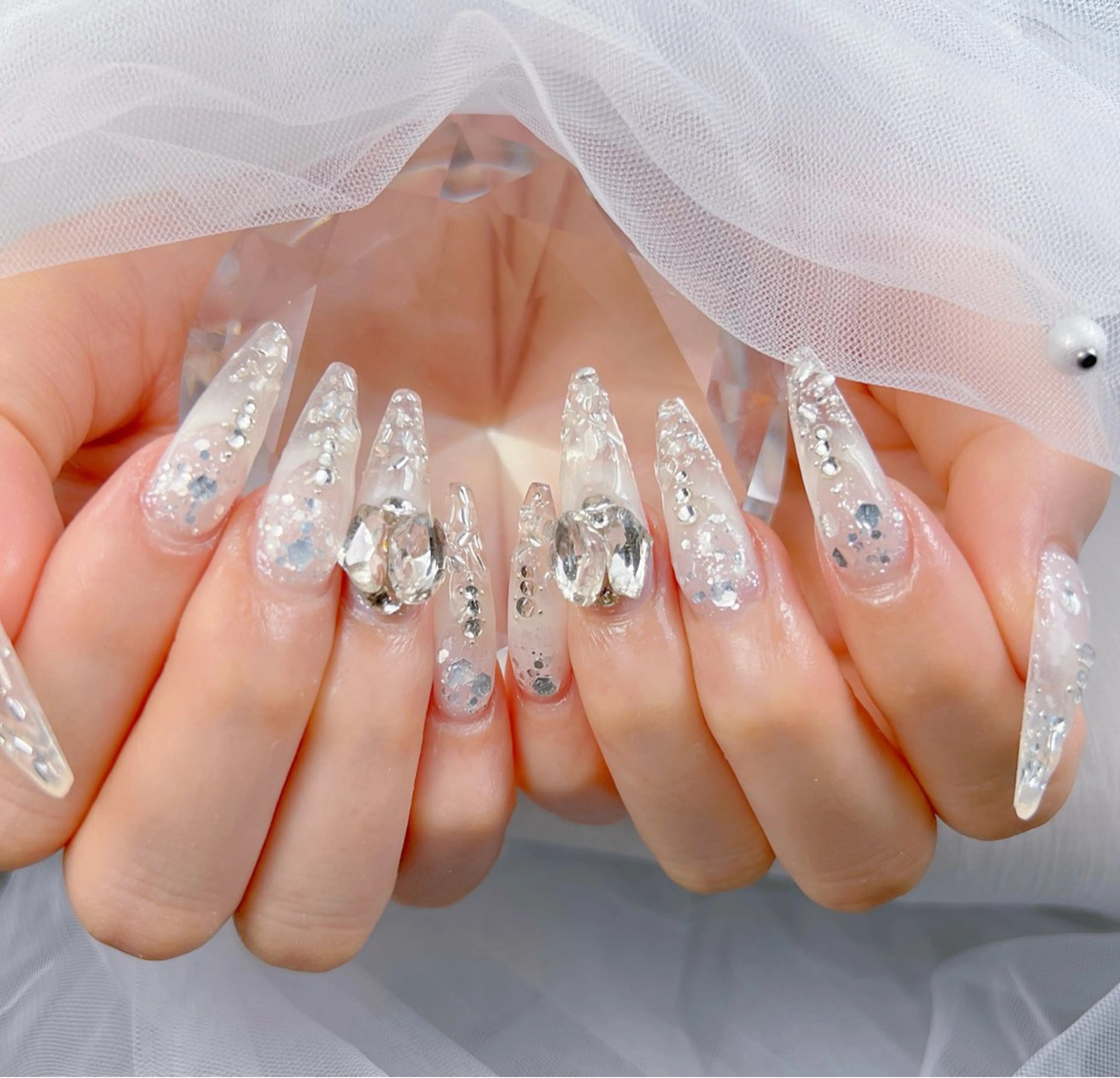 ネイル アートネイル オーロラネイル チークネイル 長さ出し フットネイル ハンドネイル フットネイル ハンドケア Noiranail_ studio川越西口のネイルデザイン