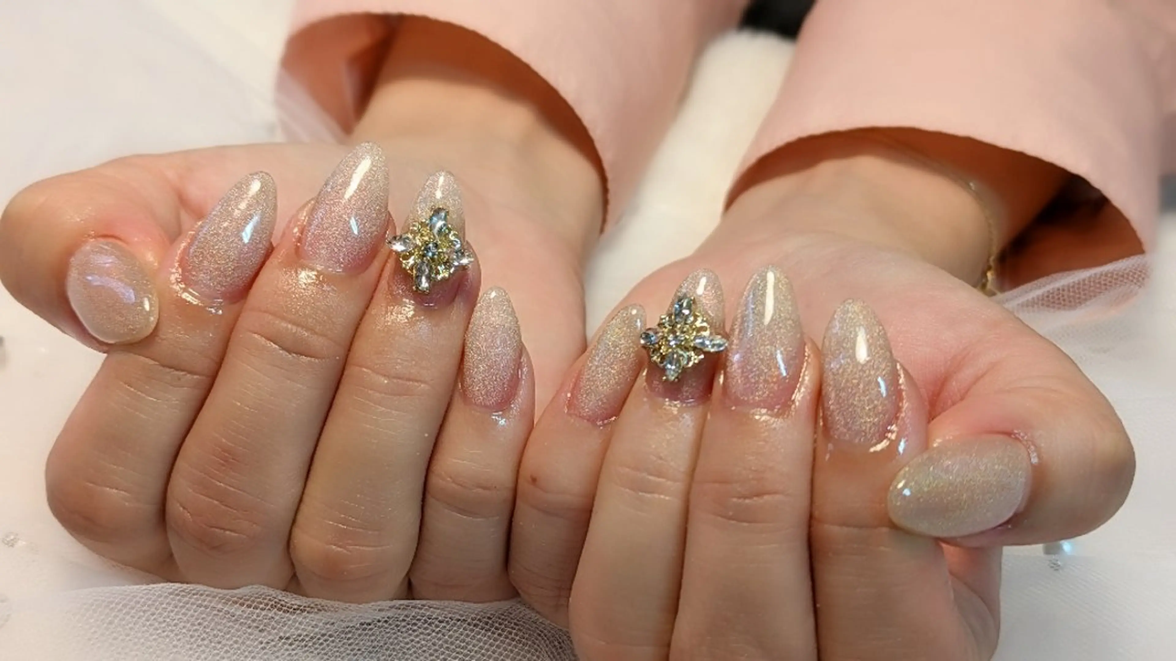 ネイル ロングネイル マグネットネイル マグネットワンカラー ワンカラーネイル m&pPrivate nailsalonのネイルデザイン