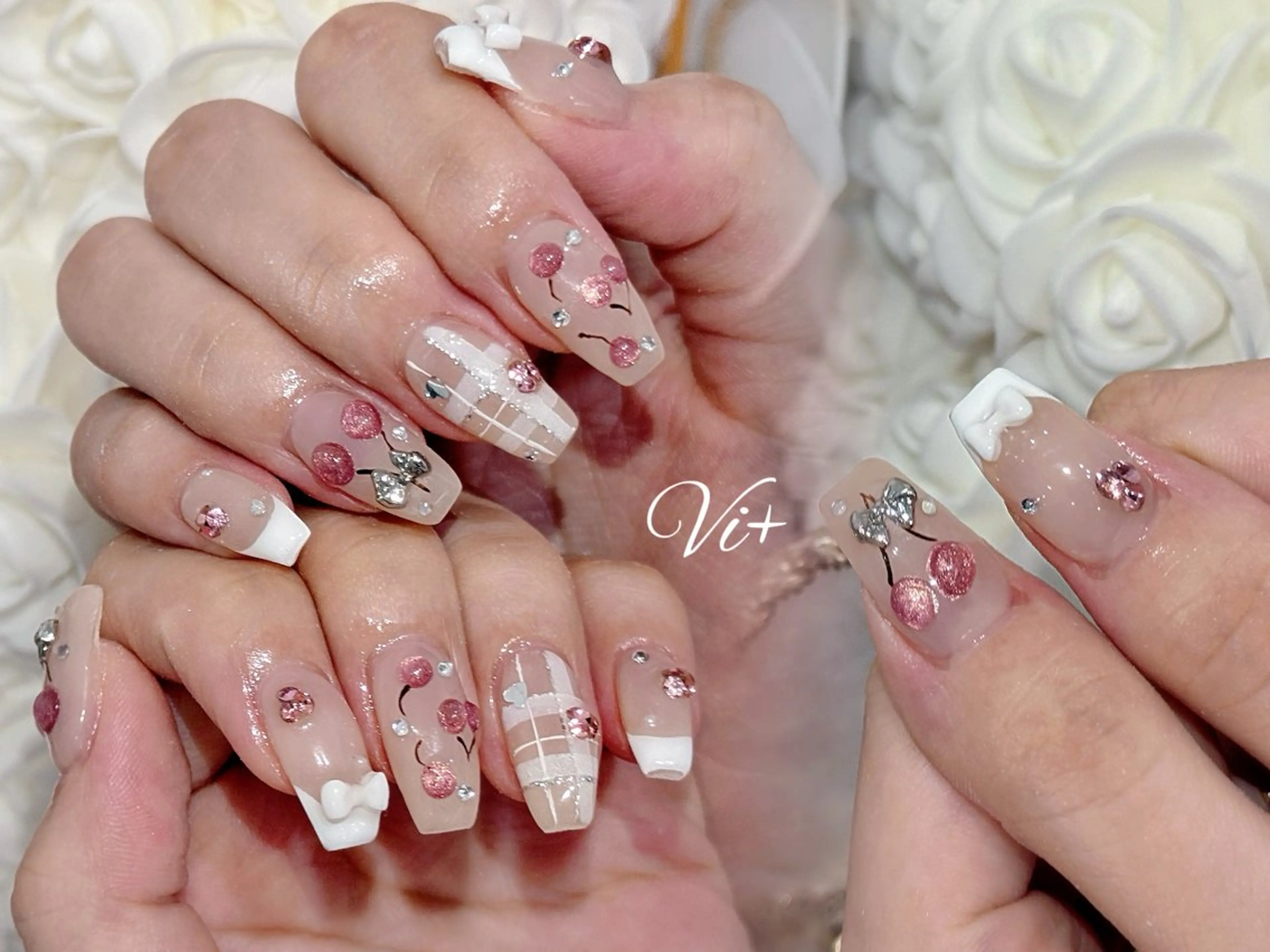 ネイル ハンドネイル ✨Nailsalon Vi+✨のネイルデザイン