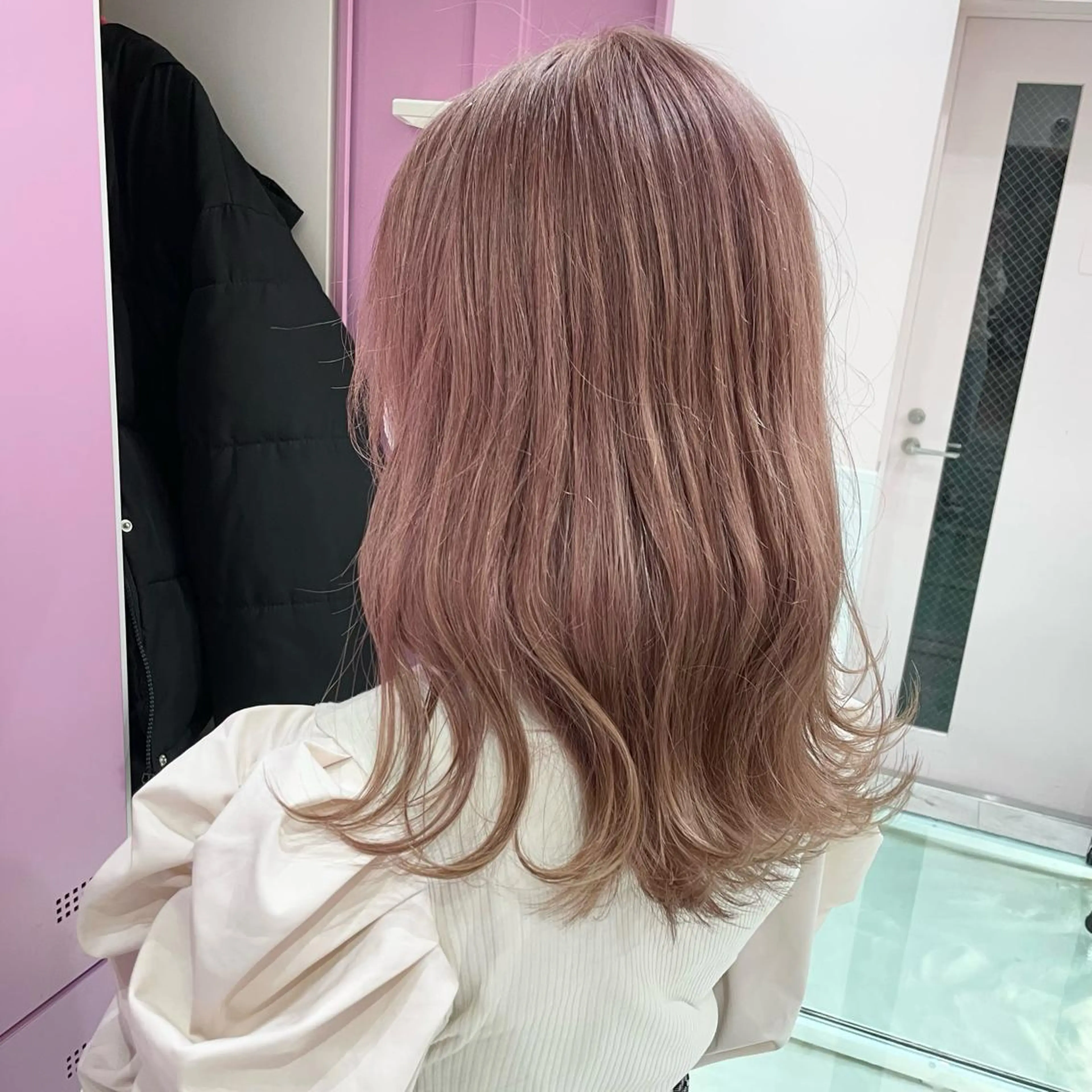 ミディアム カラー ヘアカラー トリートメント ヘアセット 🫧tatsuki 🫧“lot 横浜“のヘアスタイル