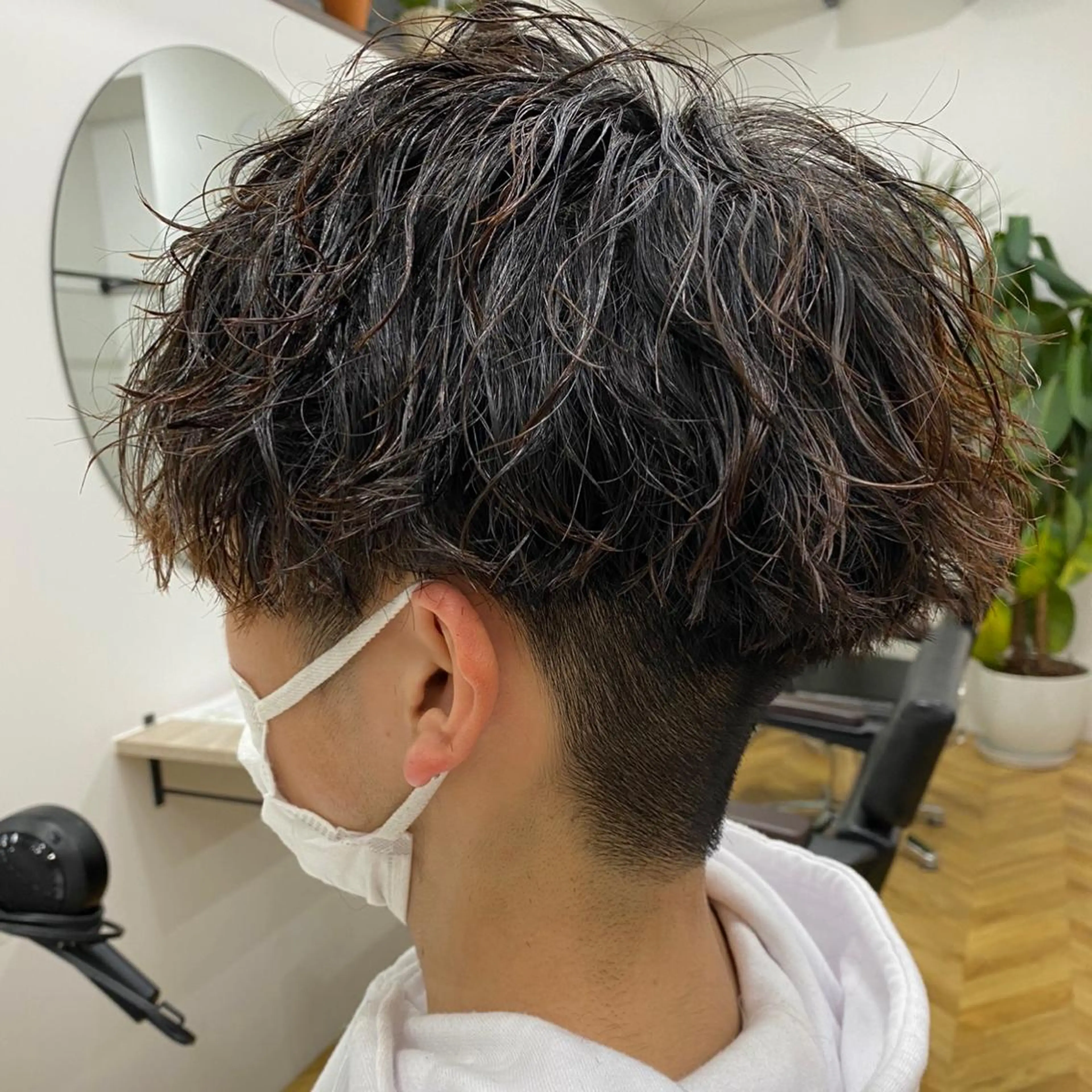 メンズ カット パーマ 🔥メンズ専門美容師 🔥YOSHIのヘアスタイル