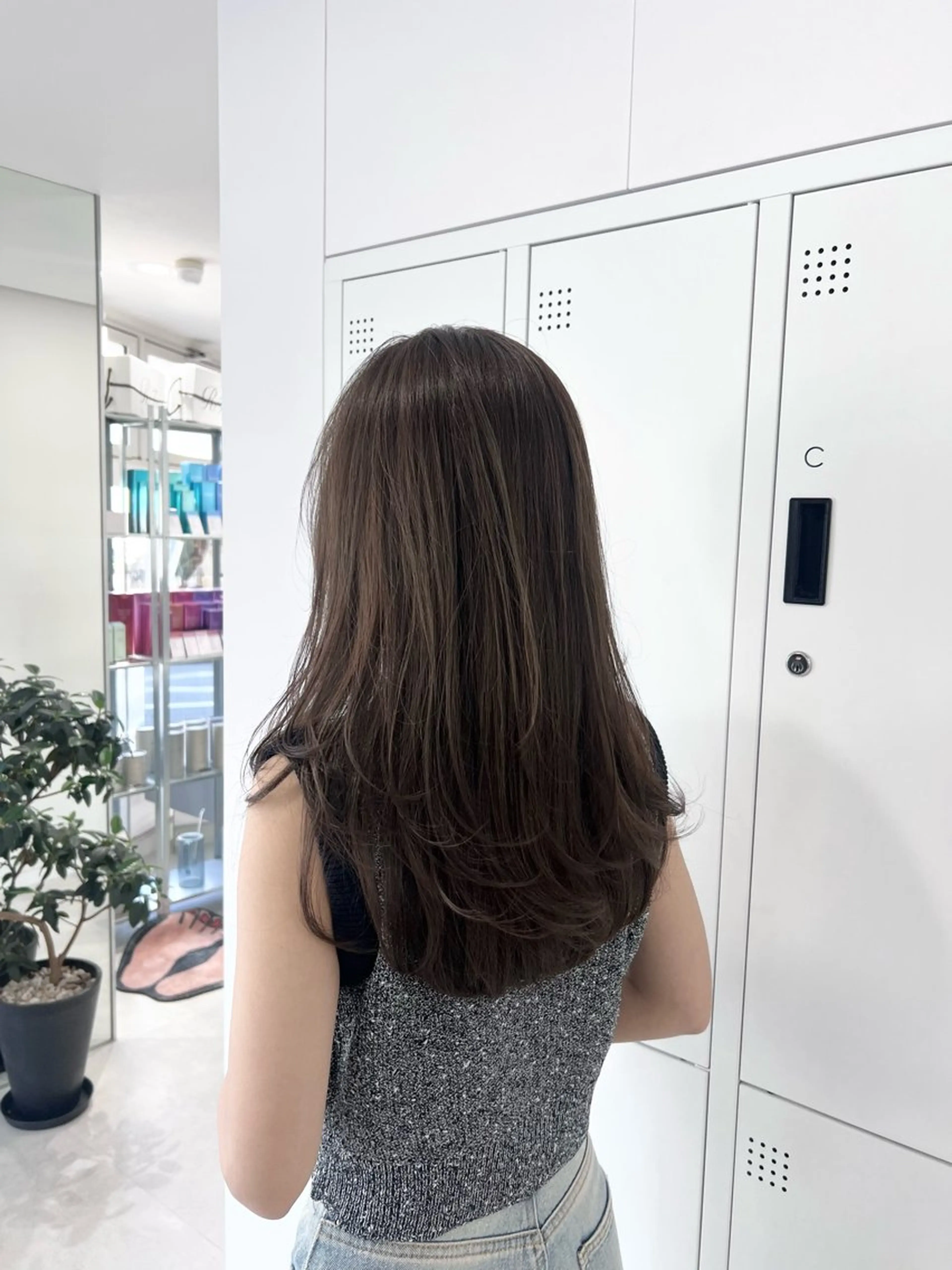 ロング カラー カット ヘアカラー トリートメント ヘアセット 🖤:抜け感×大人 スタイル/Aoiのヘアスタイル