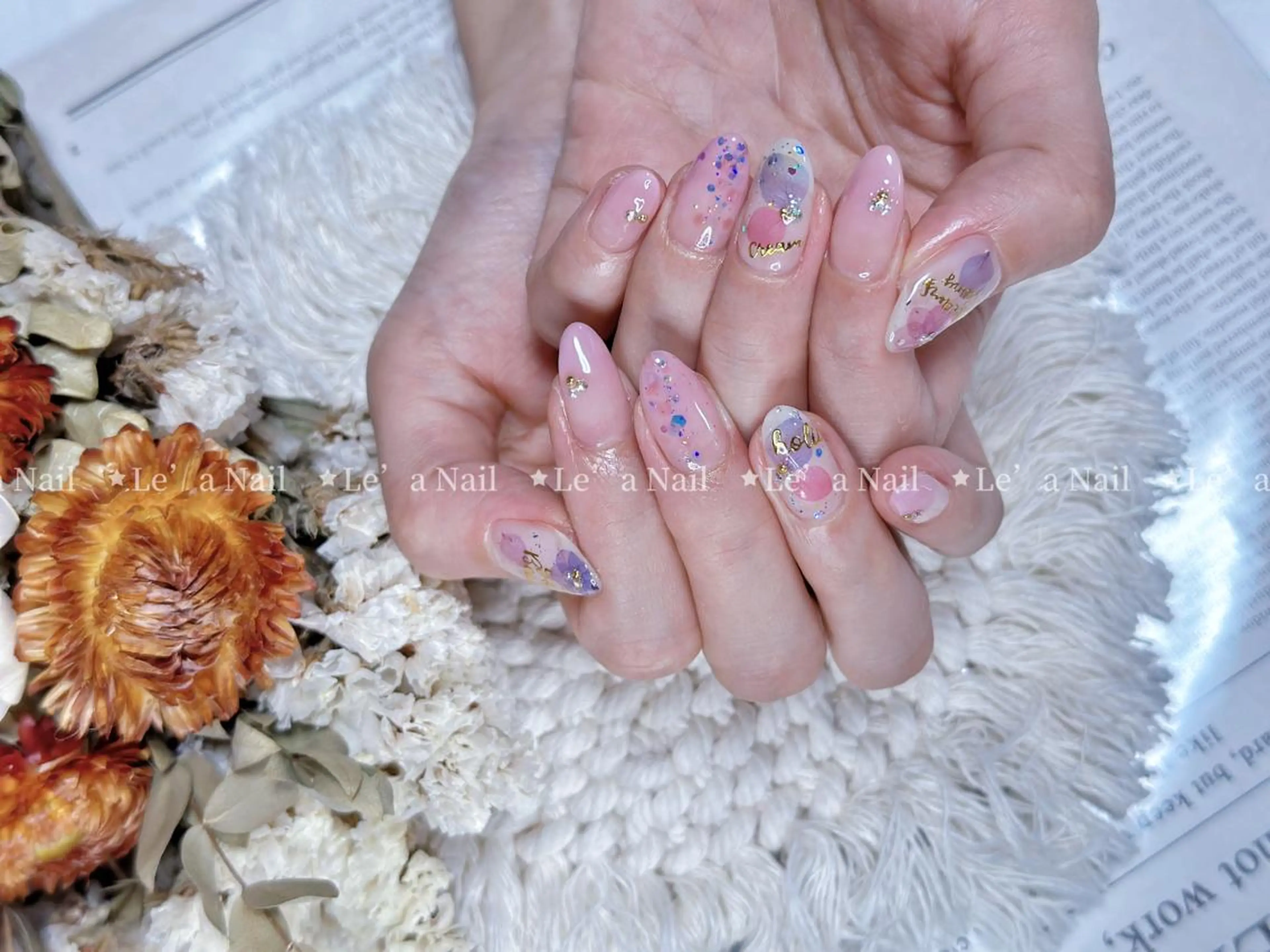 ミディアム カラー ネイル Le’a NailSalonのネイルデザイン