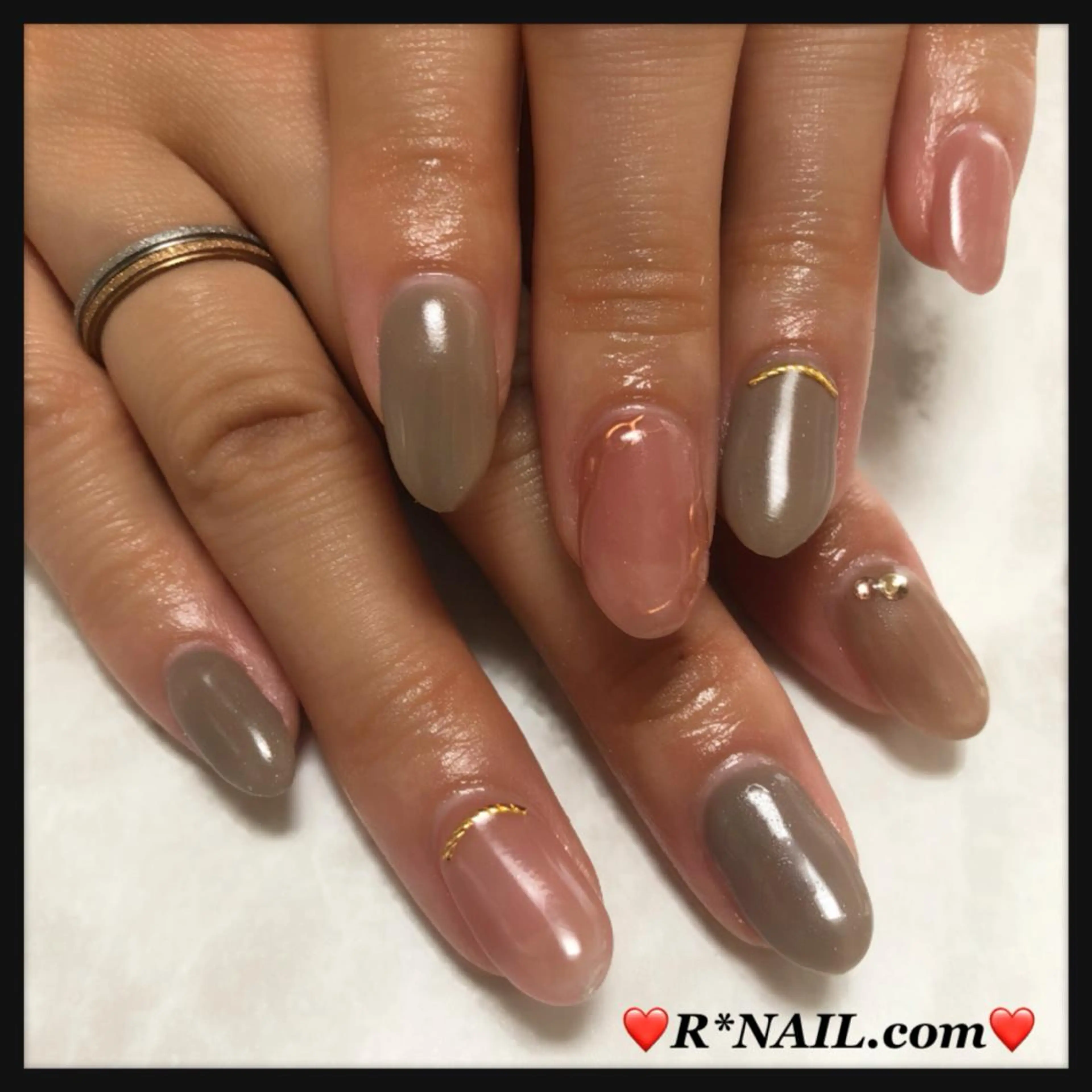 ネイル R*NAIL .comのネイルデザイン