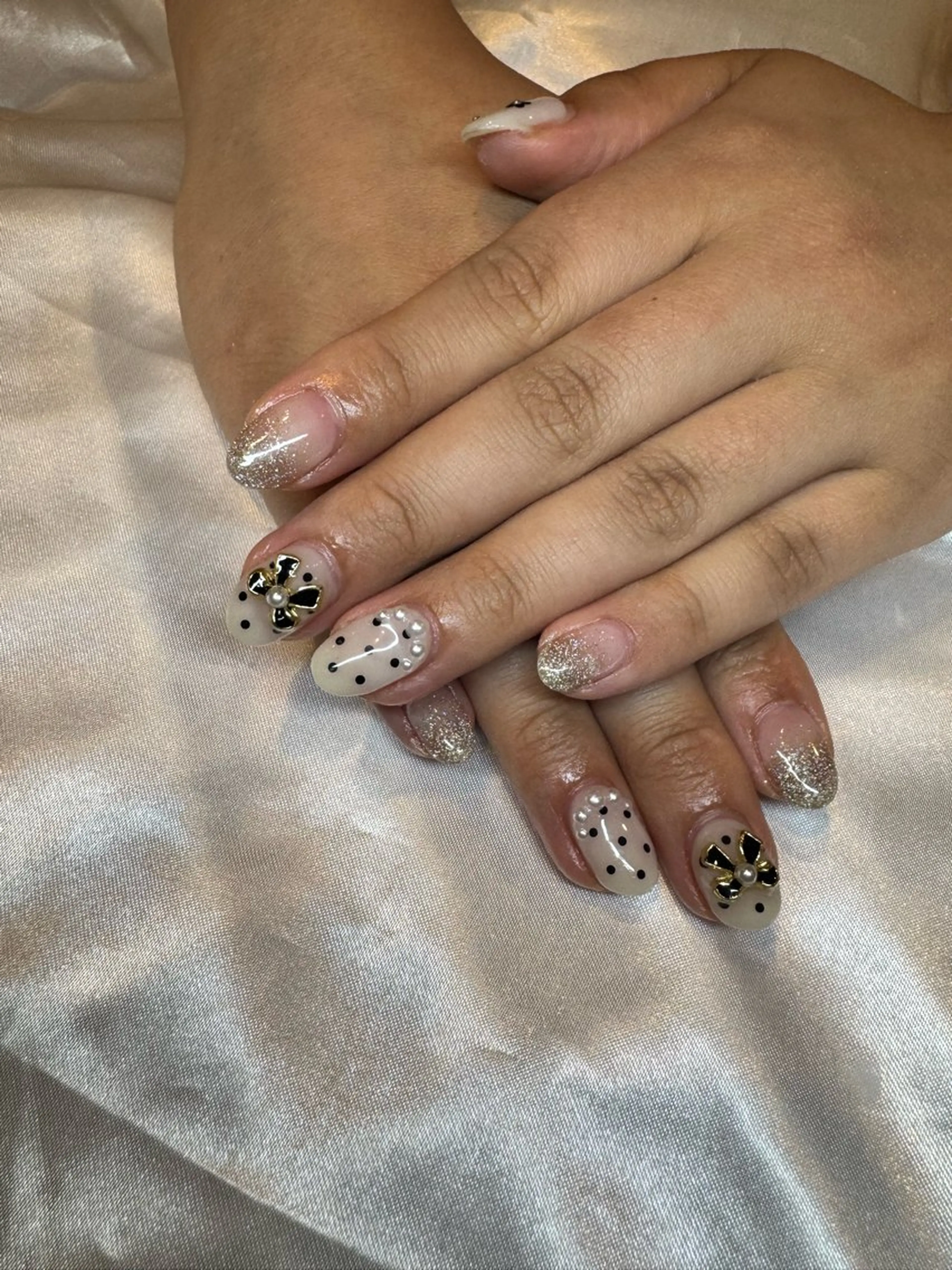 ネイル ハンドネイル 濱岡 咲のネイルデザイン