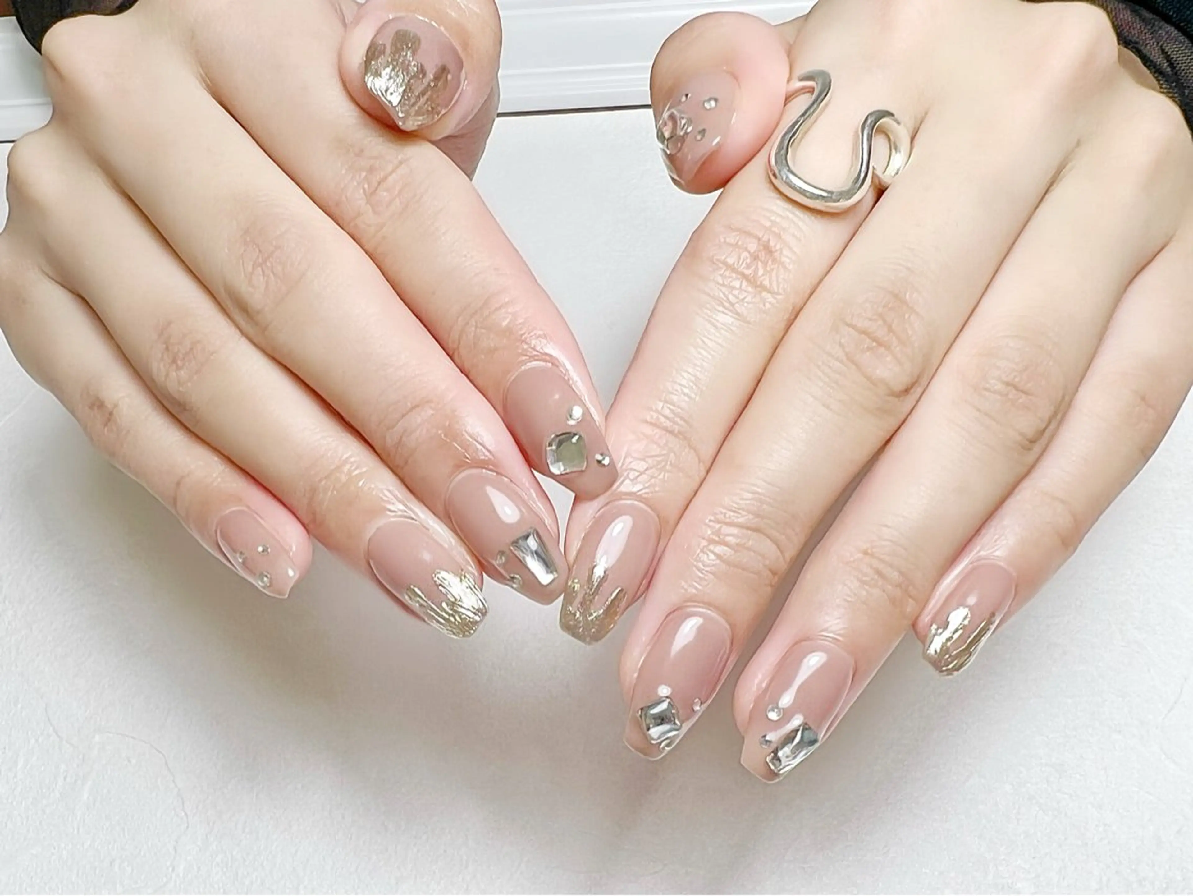 ネイル キラキラネイル ミラーネイル ストーンネイル ワンホンネイル rouse nail RISATOのネイルデザイン