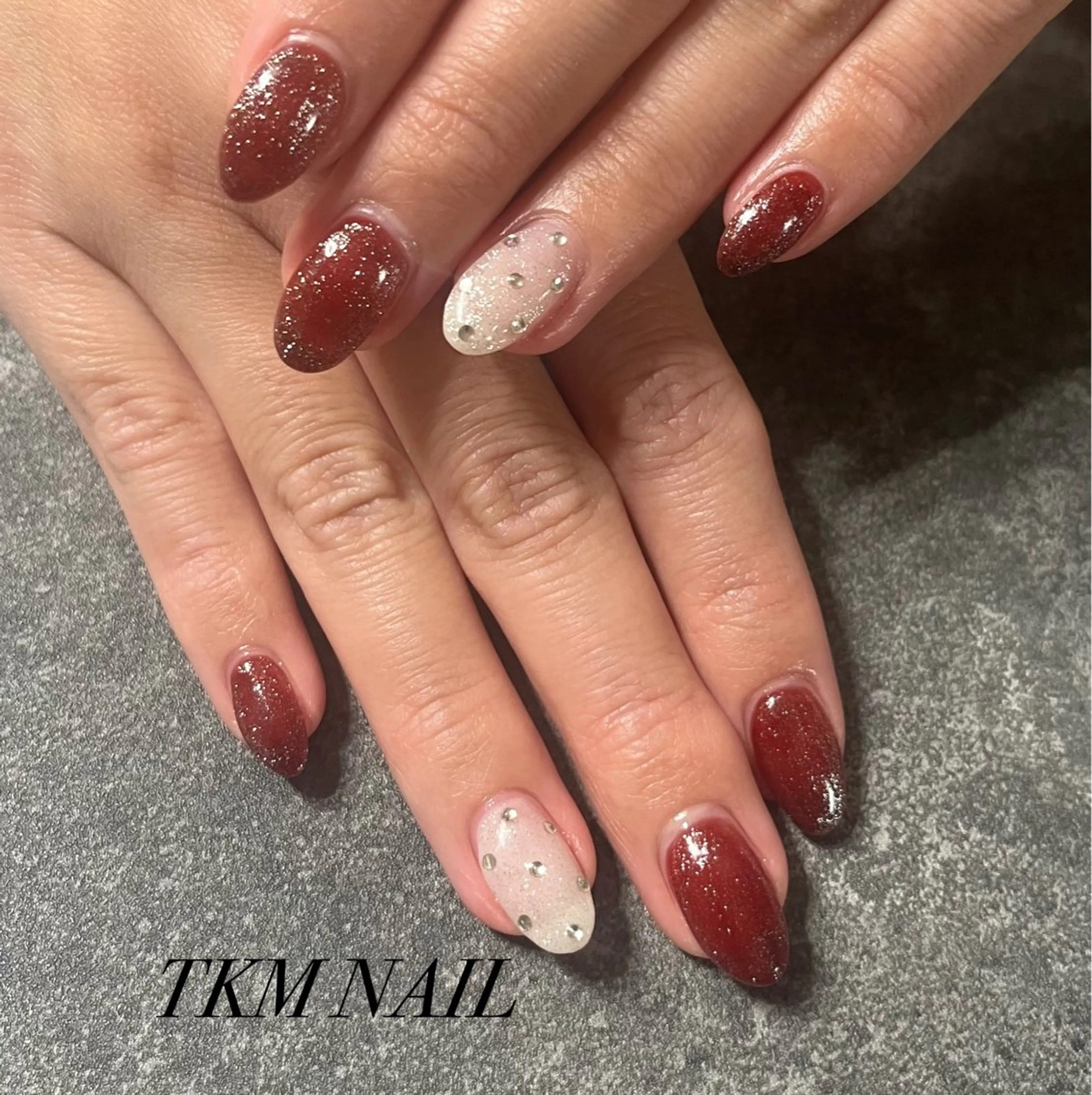 ネイル シンプルネイル バレンタイン ______ TKM  NAILのネイルデザイン
