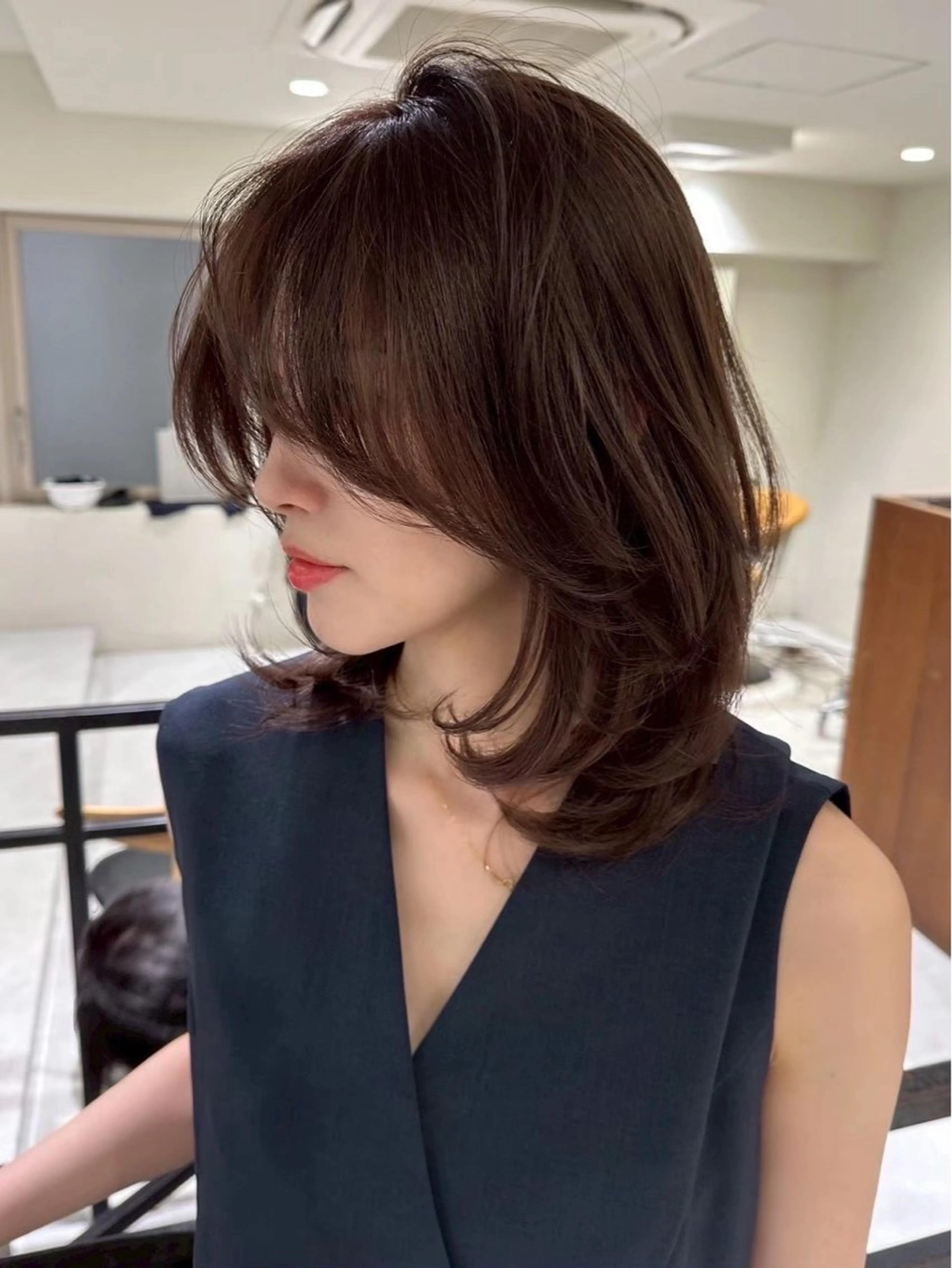 ミディアム ショートボブ ボブ 髪質改善 レイヤーカット トリートメント 市毛 結菜のヘアスタイル