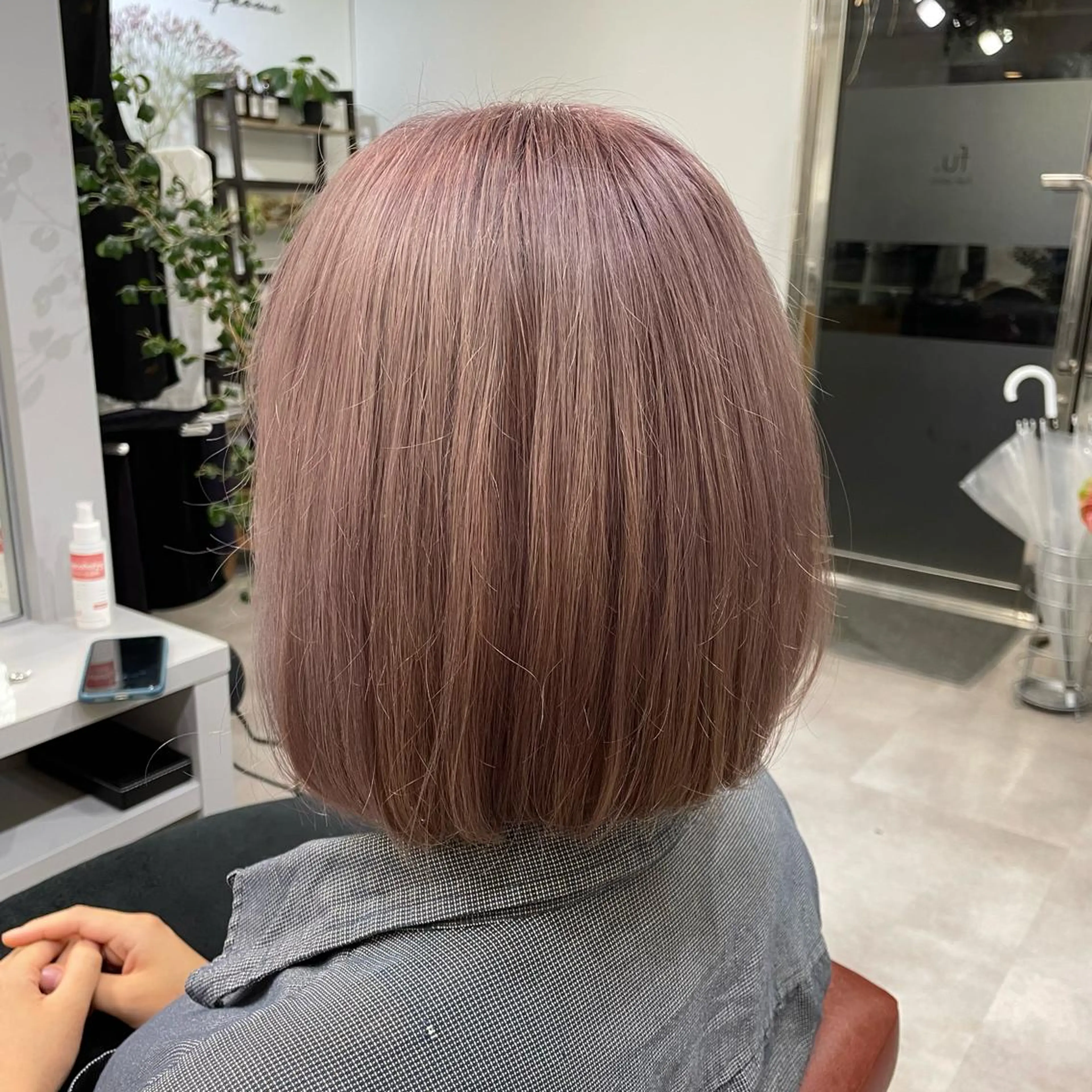 ミディアム カラー ベージュカラー ブリーチ ピンクカラー ピンクベージュ monami 山本華菜のヘアスタイル