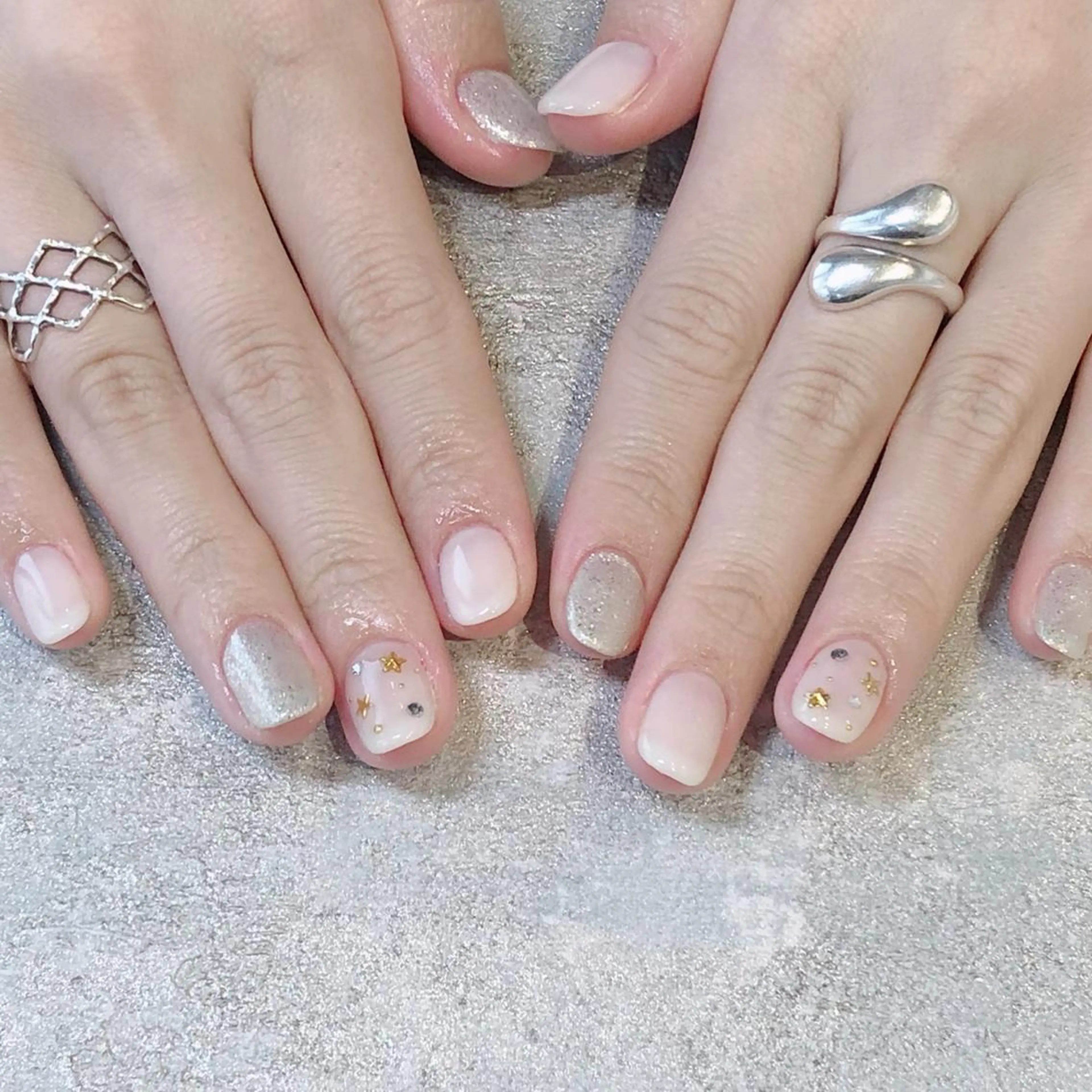 ネイル LUANA 〜Eyelash&Nail〜所属・長崎 真帆のネイルデザイン