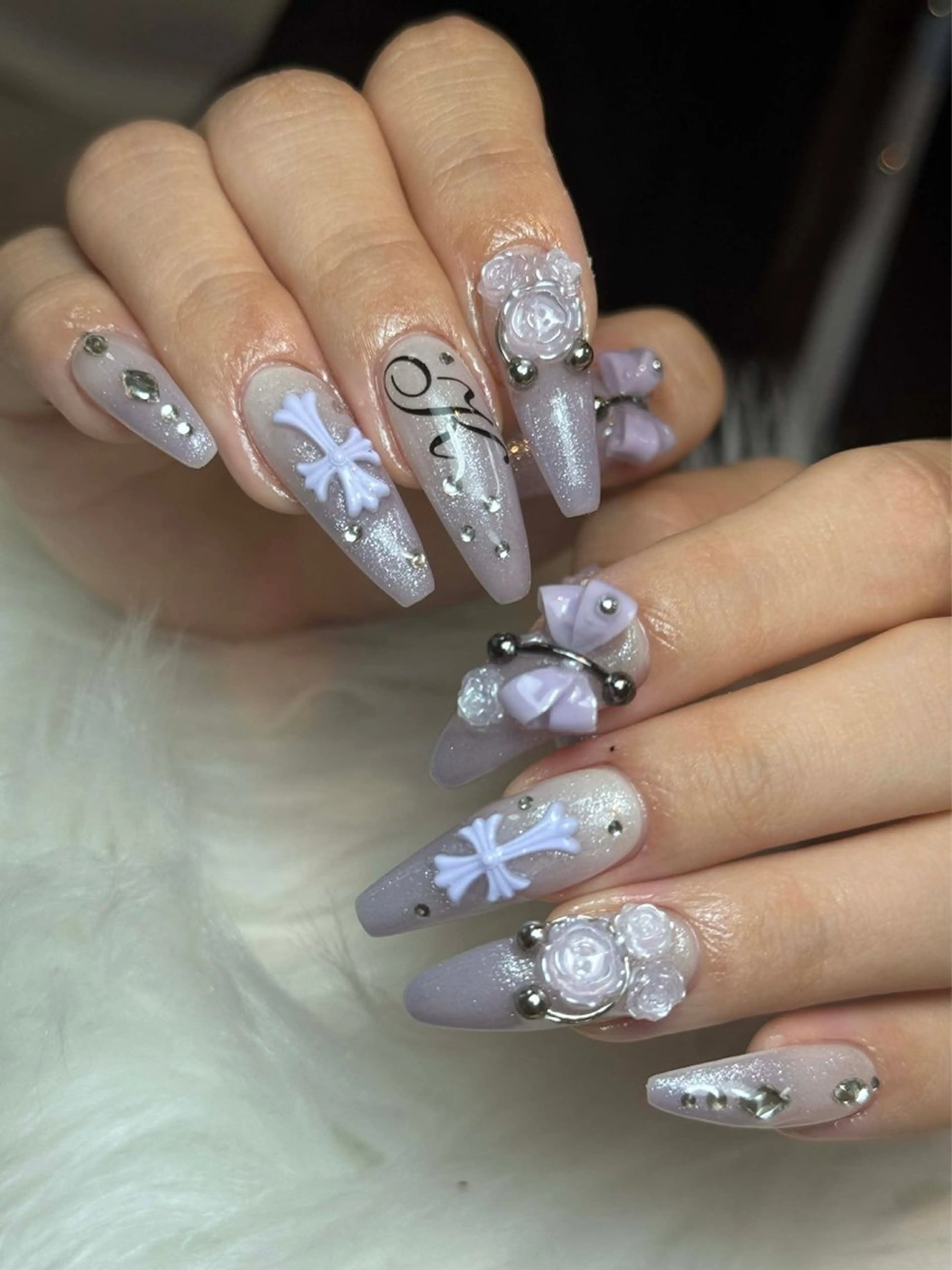 ネイル フレンチネイル ジェルネイル ガーリー 韓国ネイル ロングネイル ハンドネイル NieNail Nezukoのネイルデザイン