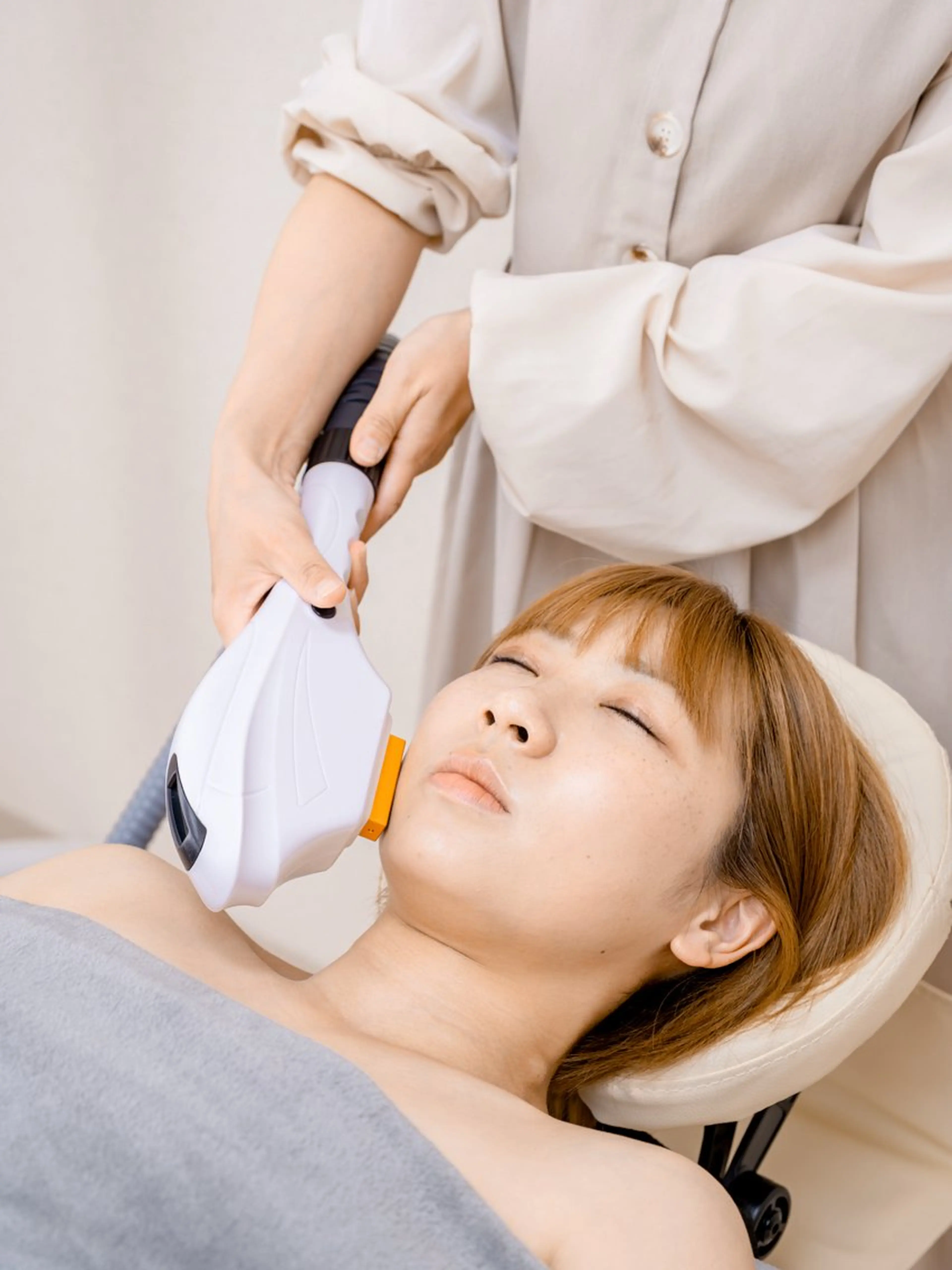 【顔脱毛】産毛にも効果あり☆お顔の美しさに磨きをかけよう♪の写真