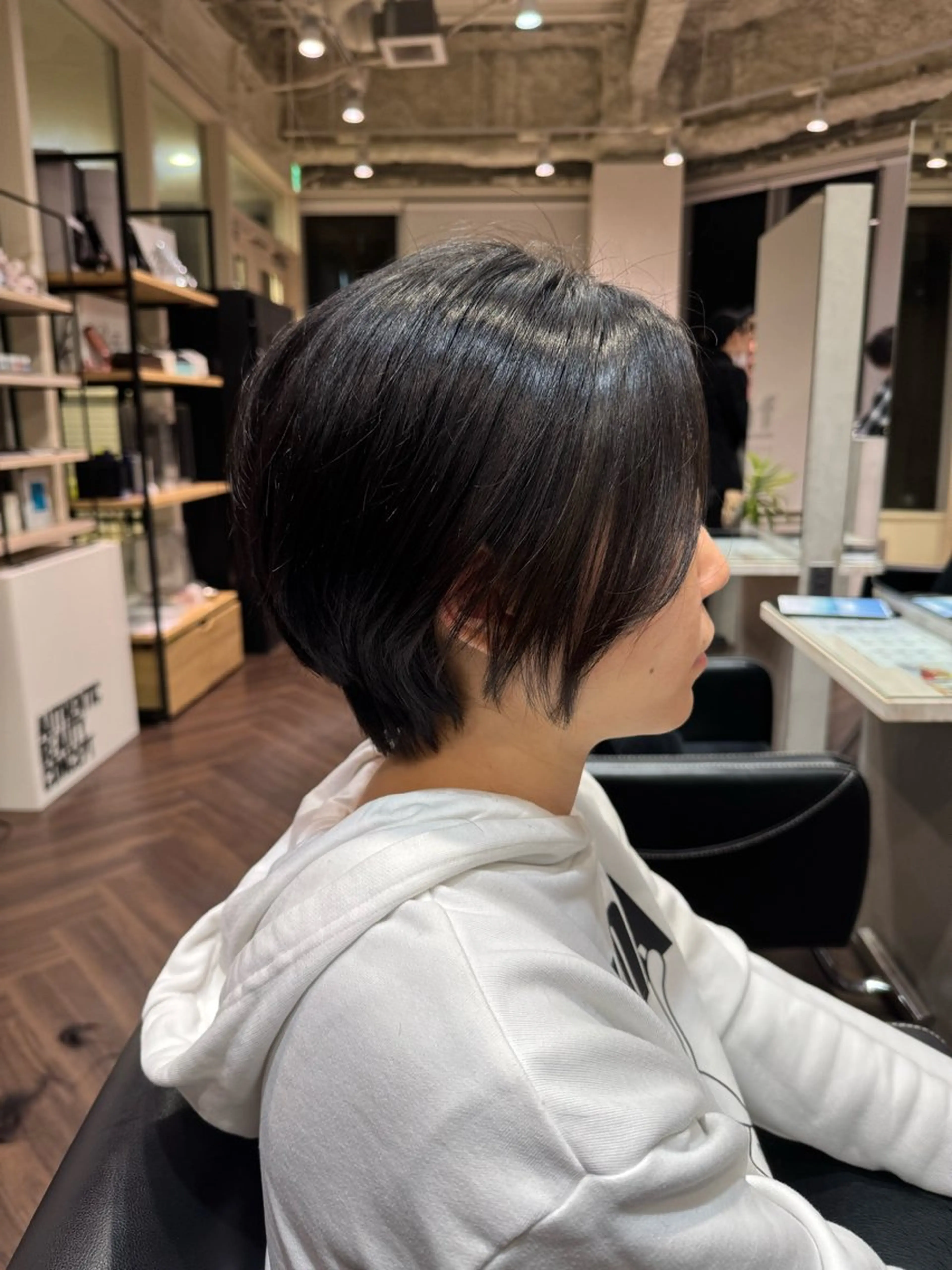 ショート ハンサムショート 顔周りカット ショートヘア 撮影モデル様募集✨ ケンジのヘアスタイル