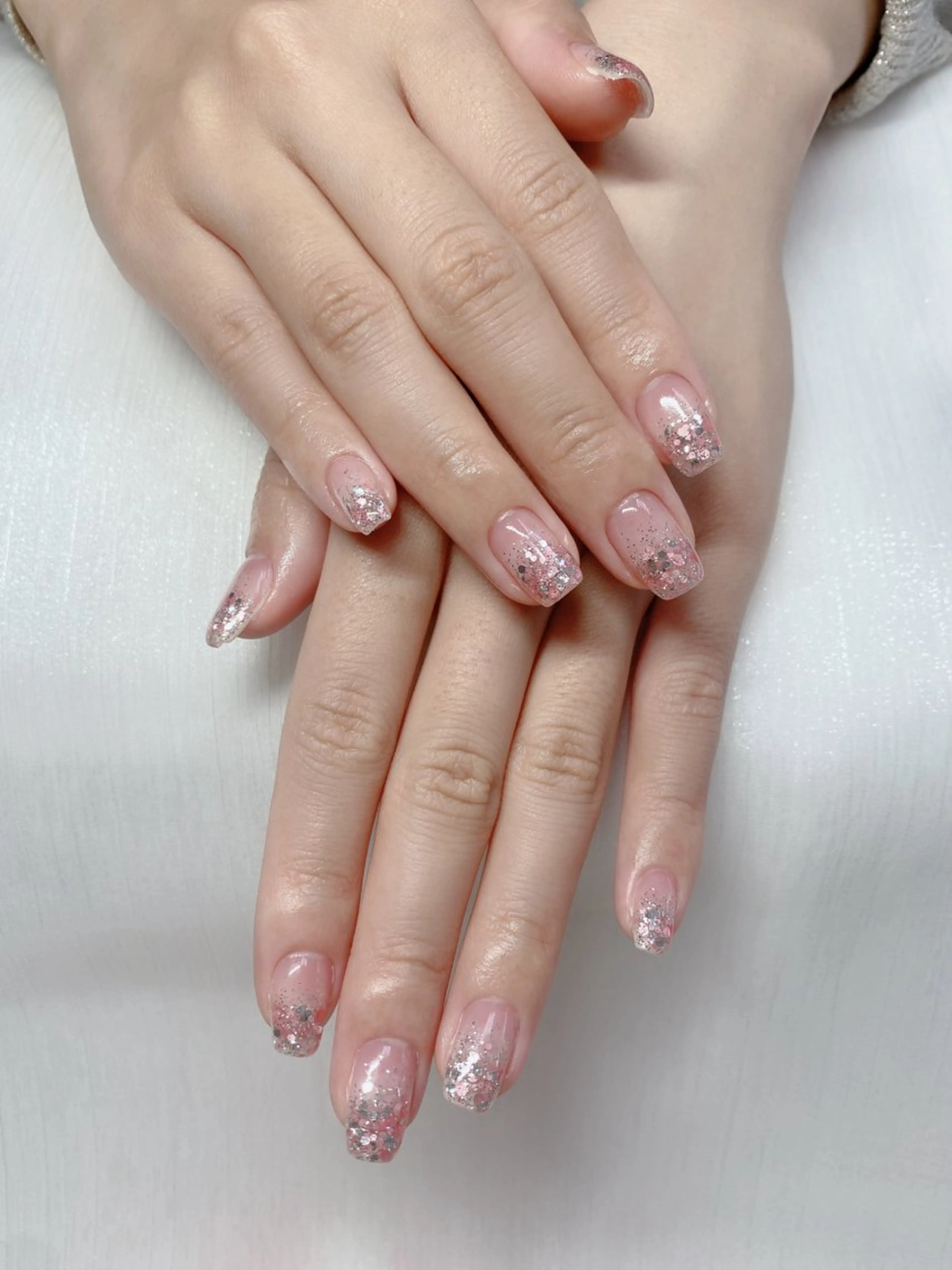 ネイル ハンドネイル ハンドケア UniqueNail 長さだし専門店のネイルデザイン