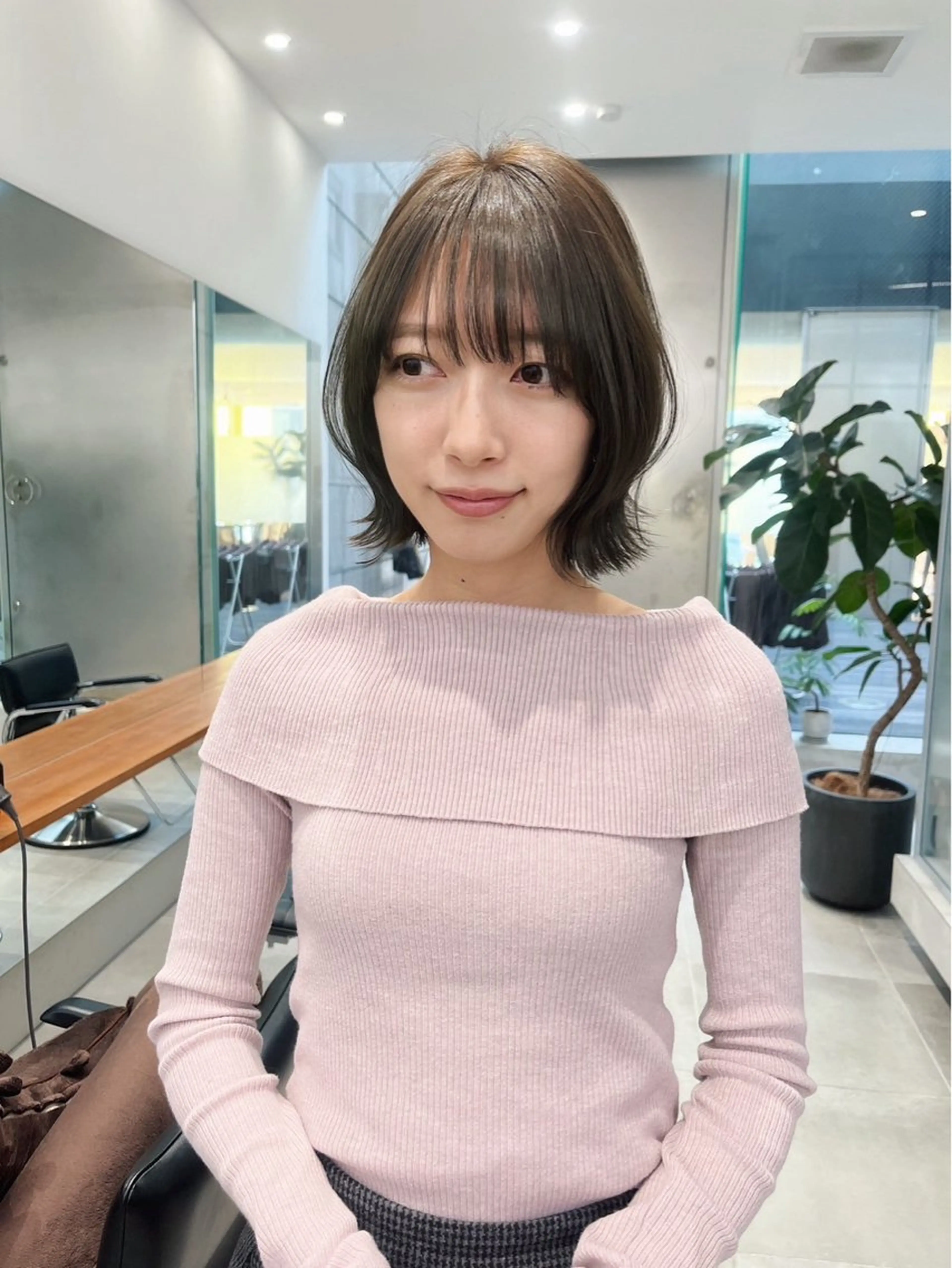 ショート ひかり／ベージュ ／似合わせカットのヘアスタイル