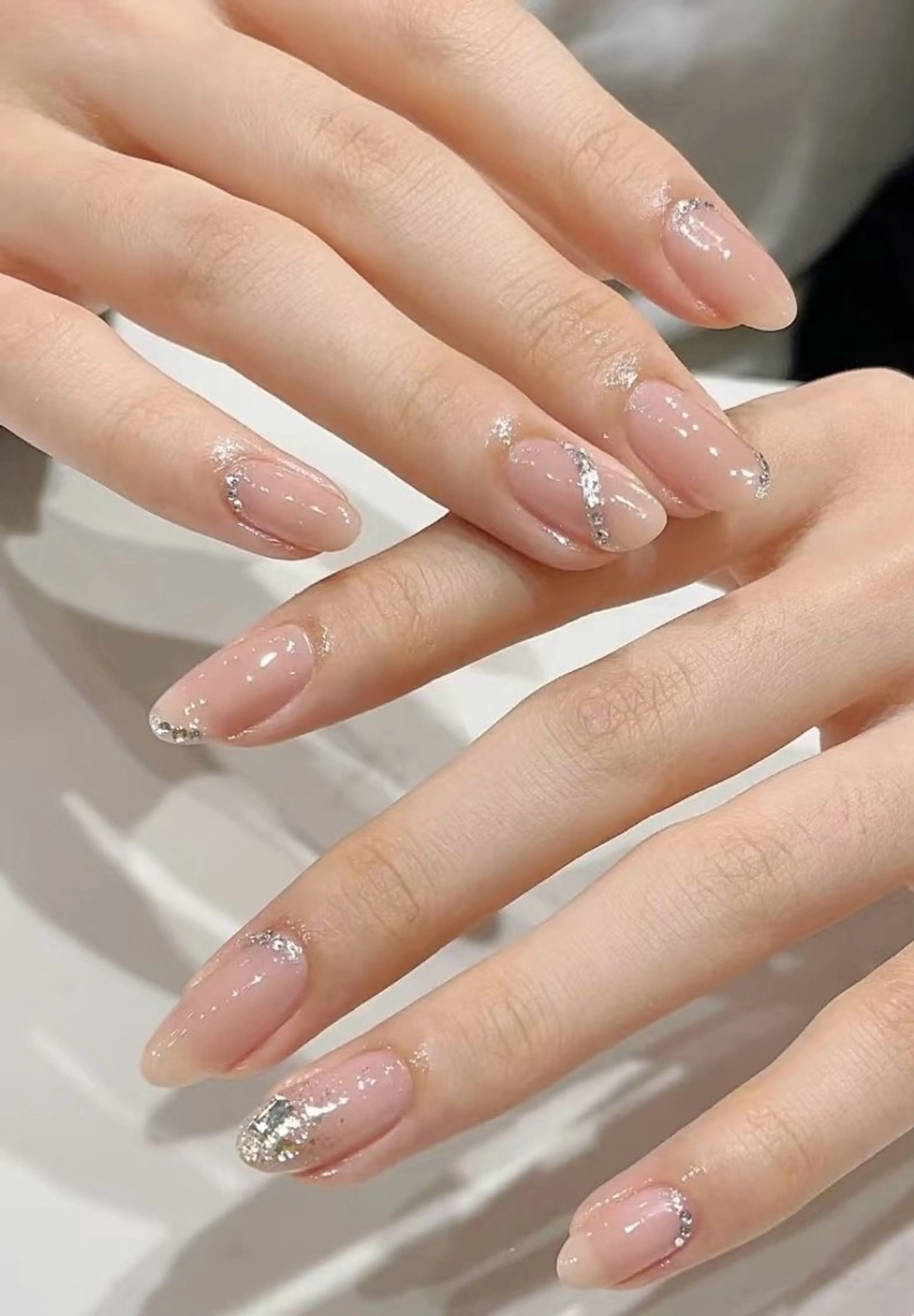 ネイル 高木 維麗絲のネイルデザイン