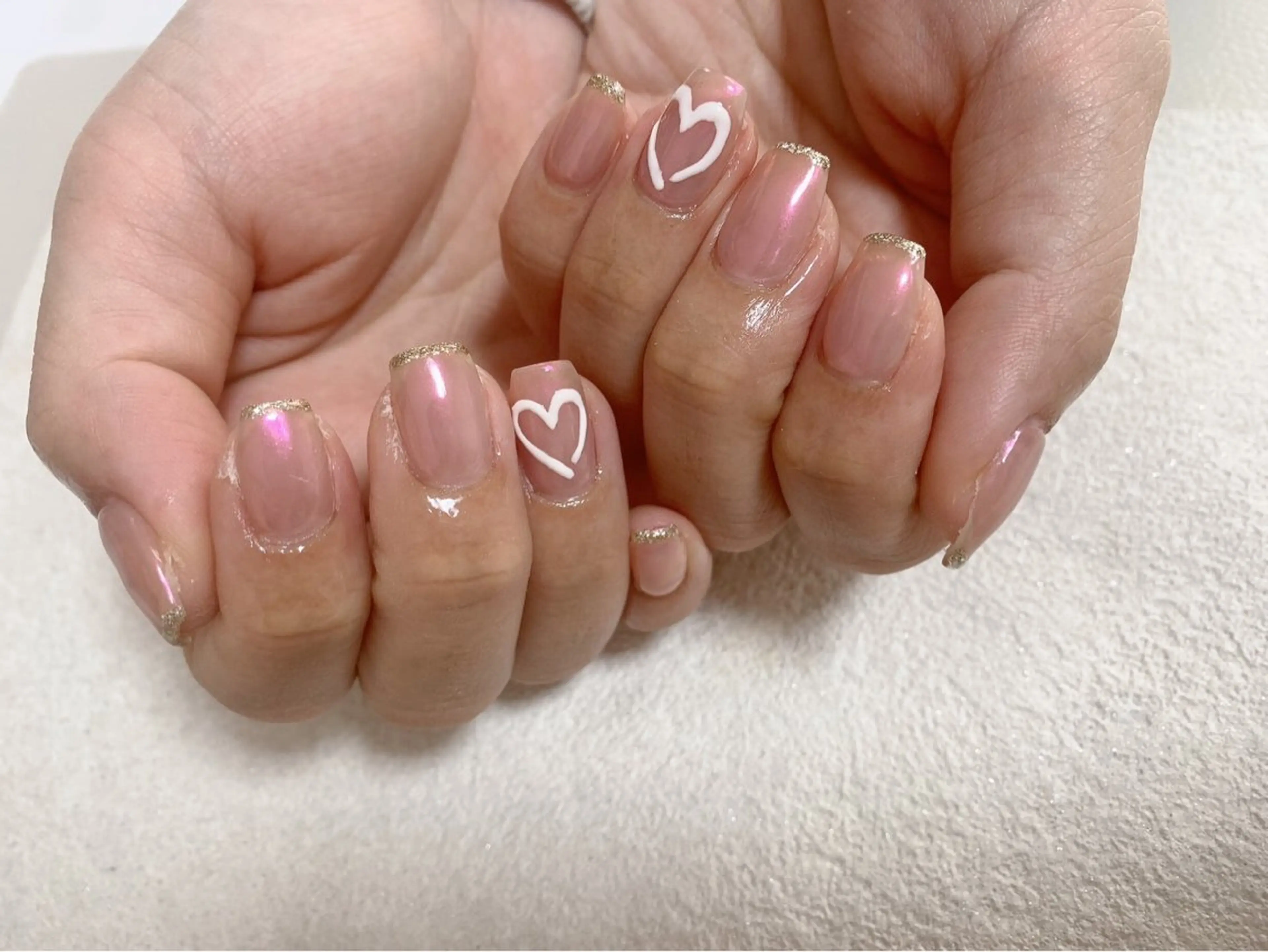 ネイル オーロラネイル フットネイル フレンチネイル ジェルネイル ハート ハンドネイル kiki nail &brow二子玉川の眉毛・アイブロウイメージ