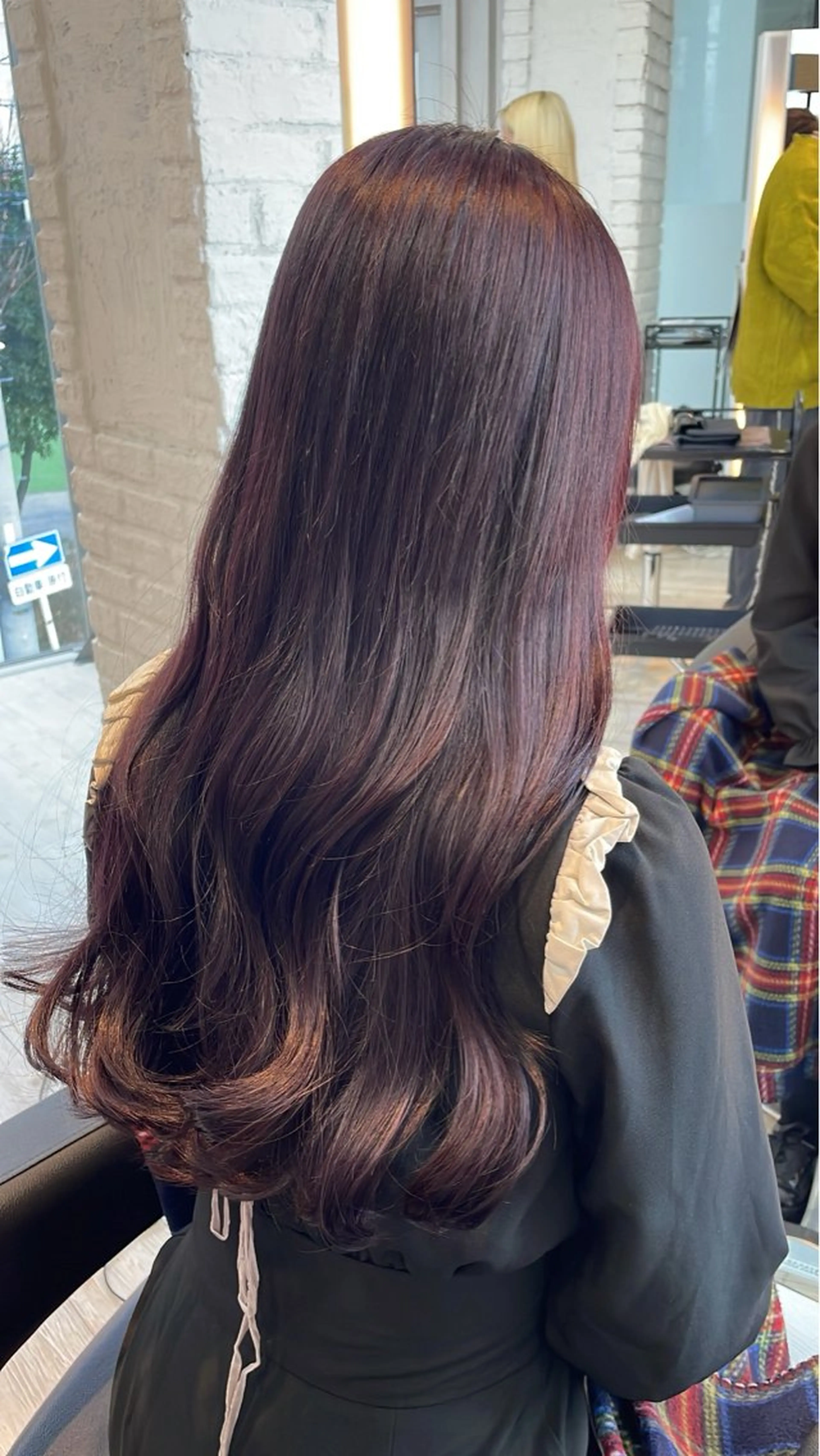 ロング カラー カット ヘアカラー トリートメント ブリーチ/髪質改善/ ハイトーン/暖色のヘアスタイル