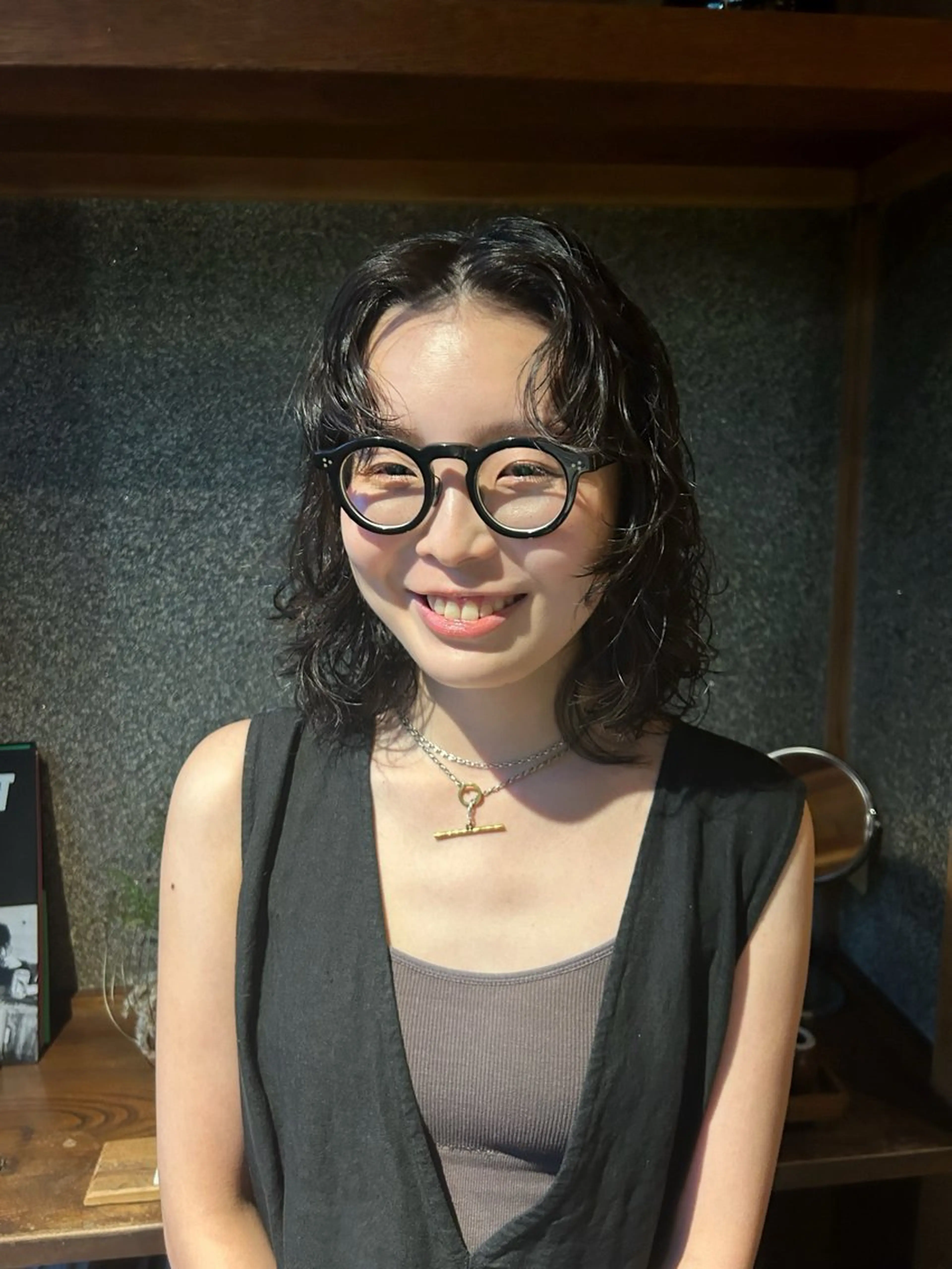 ミディアム パーマ ミディアムパーマ レイヤーカット 濱田 憲佑のヘアスタイル