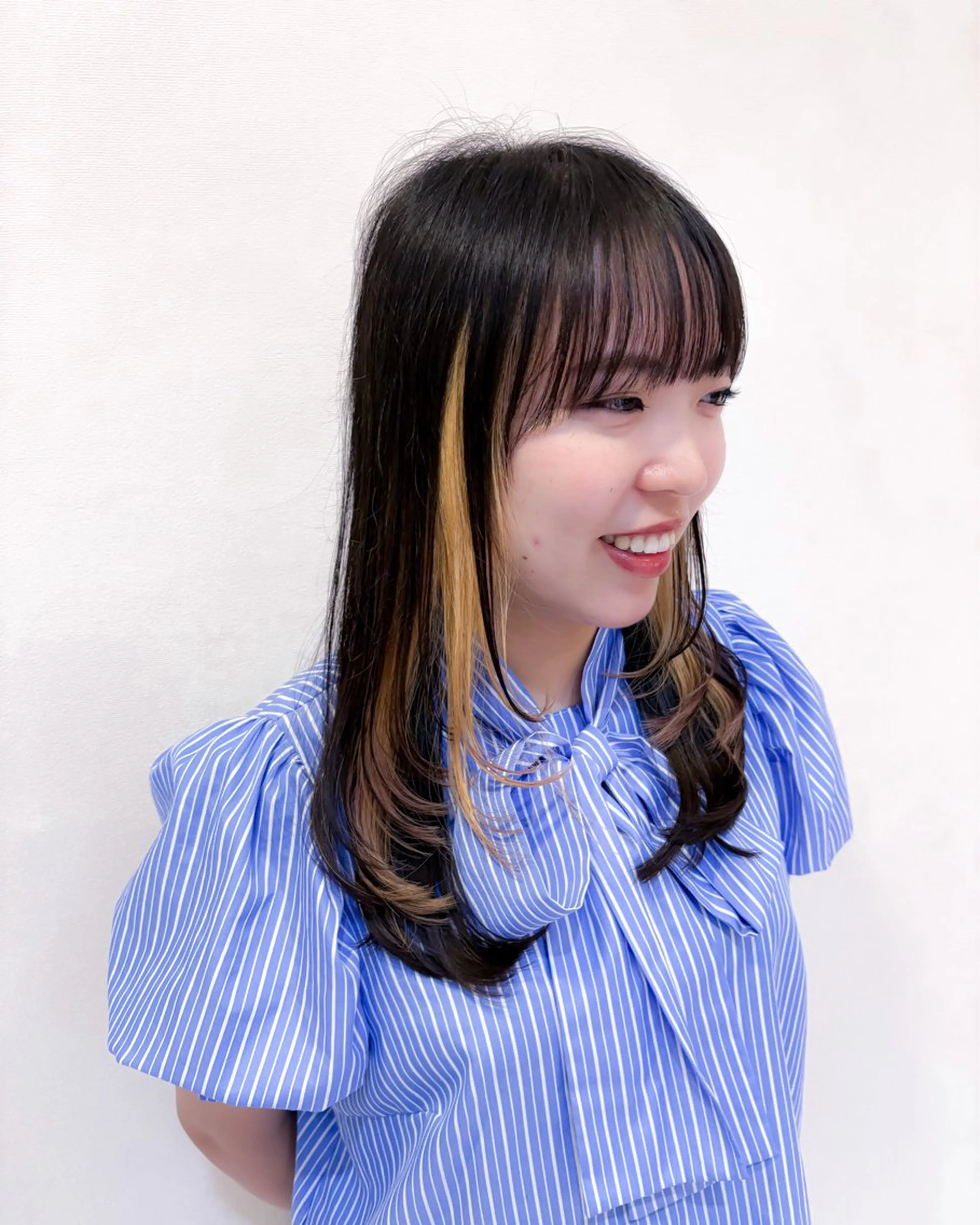 ロング レイヤーカット 石平 暖のヘアスタイル