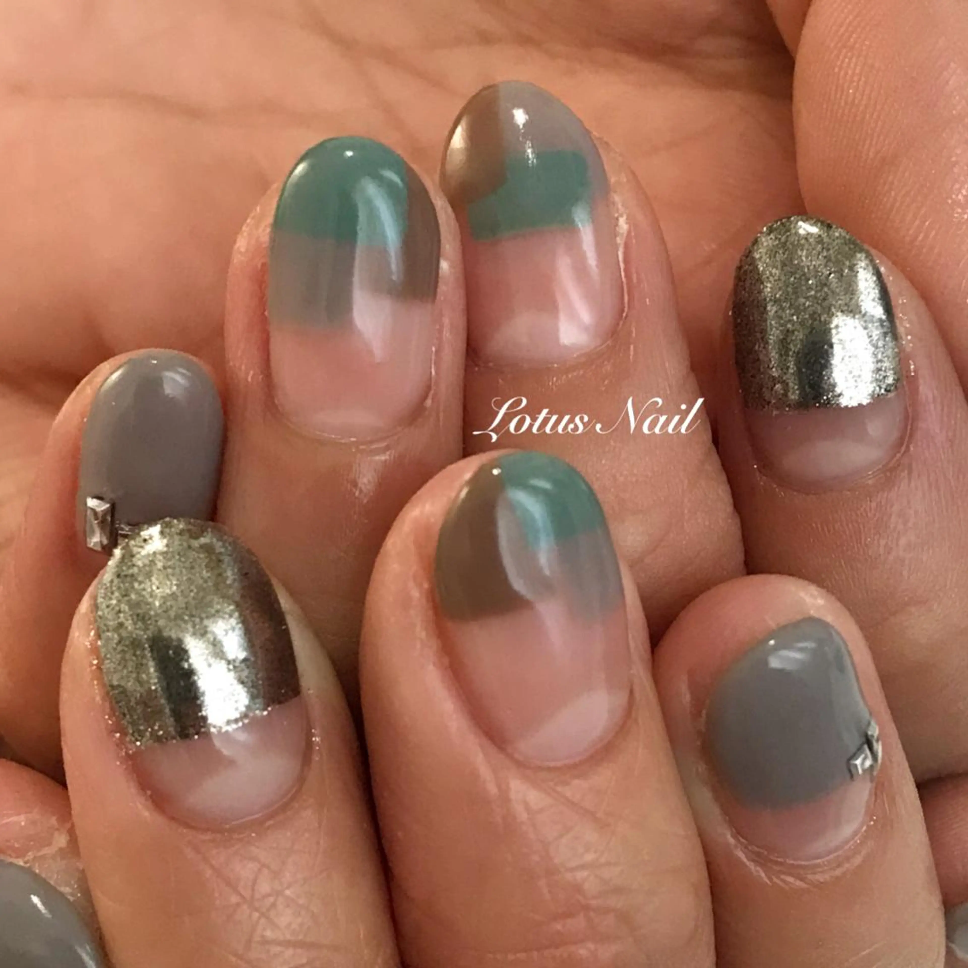 ネイル Lotus Nailのネイルデザイン